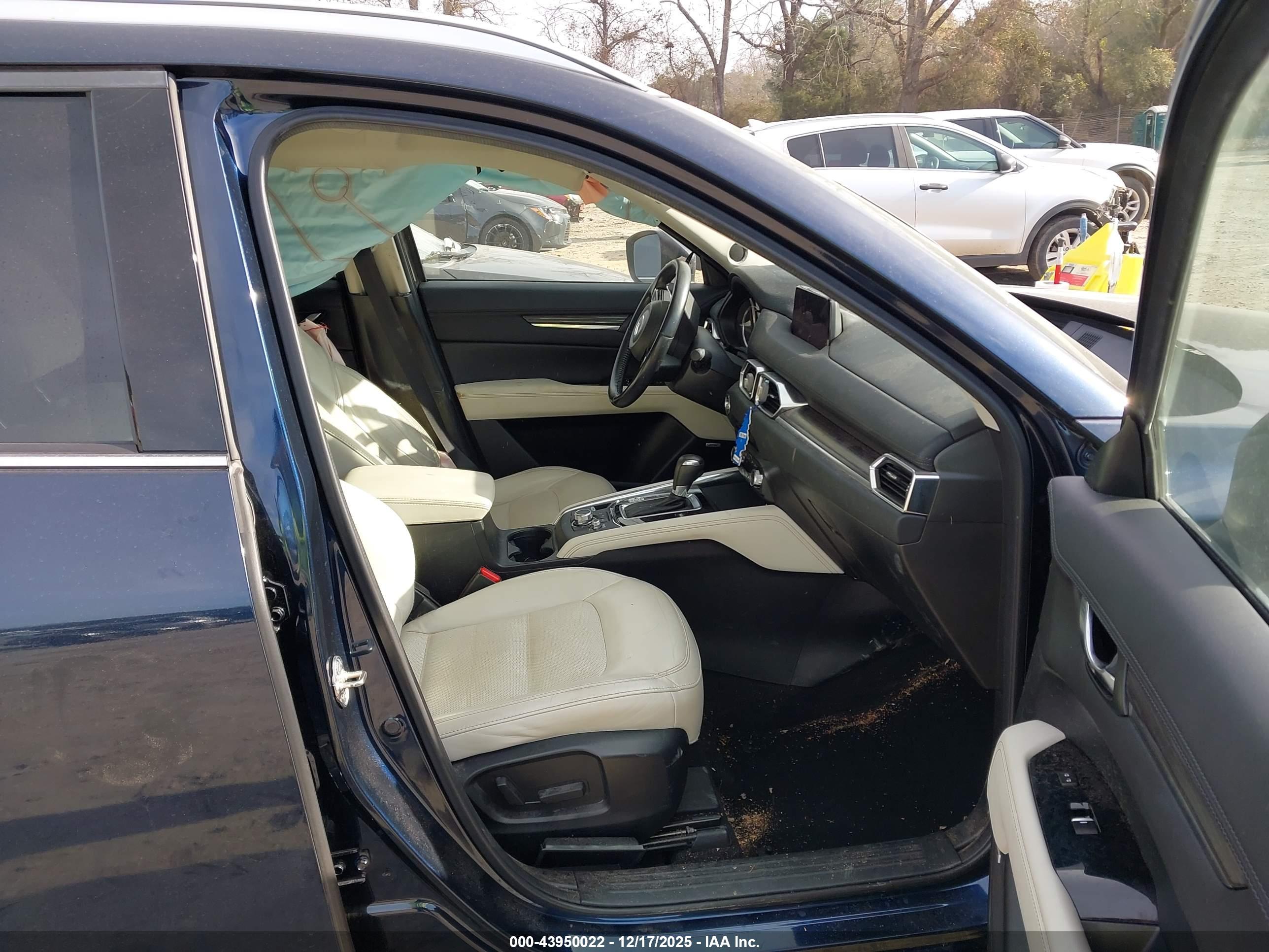 MAZDA CX-5 image 5