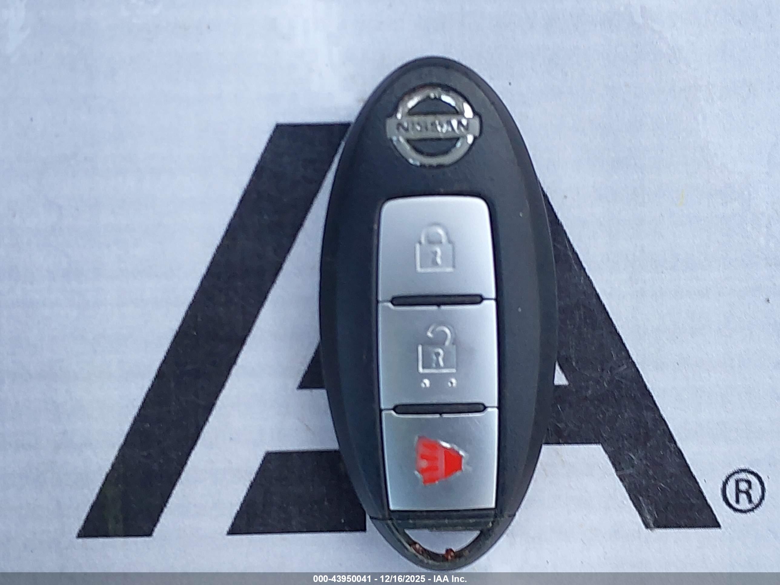 NISSAN MURANO image 11