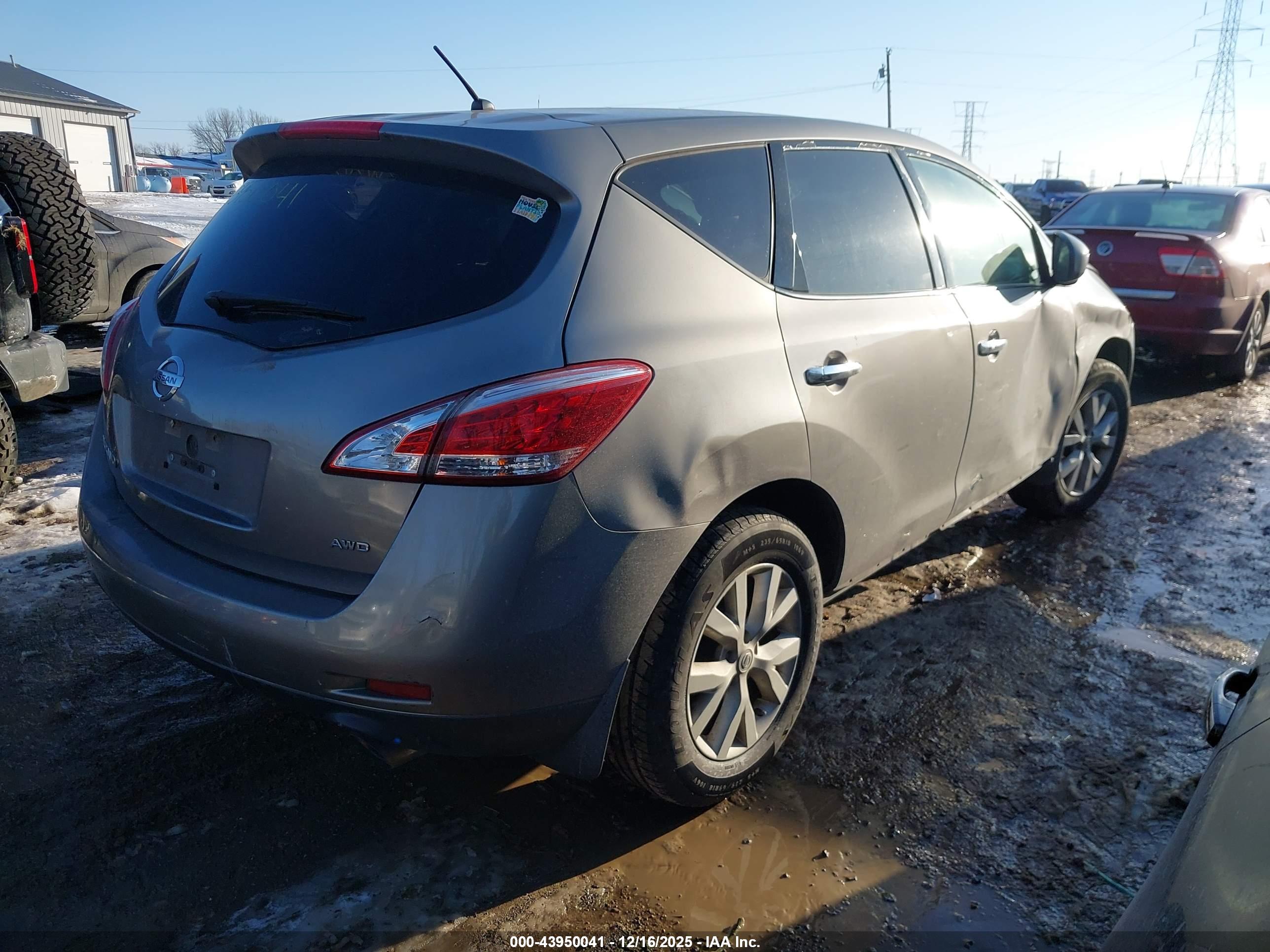 NISSAN MURANO image 4