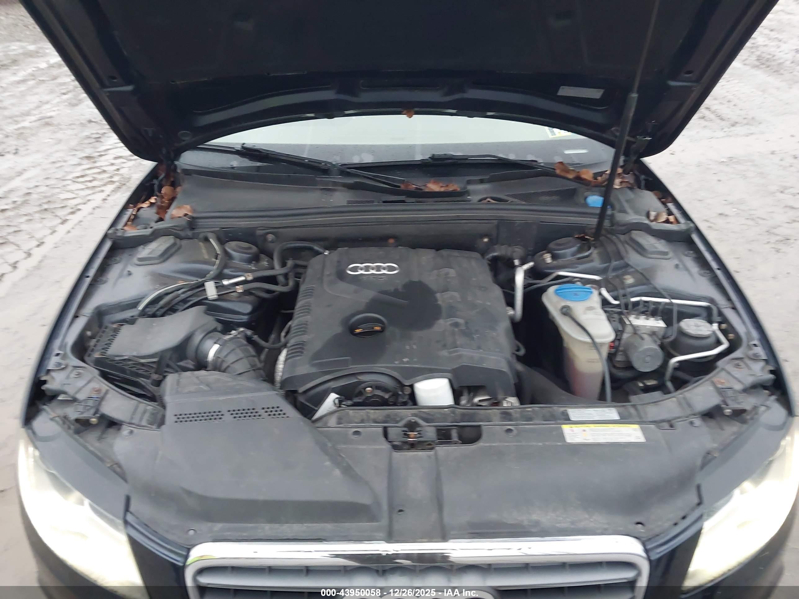 AUDI A4 image 10