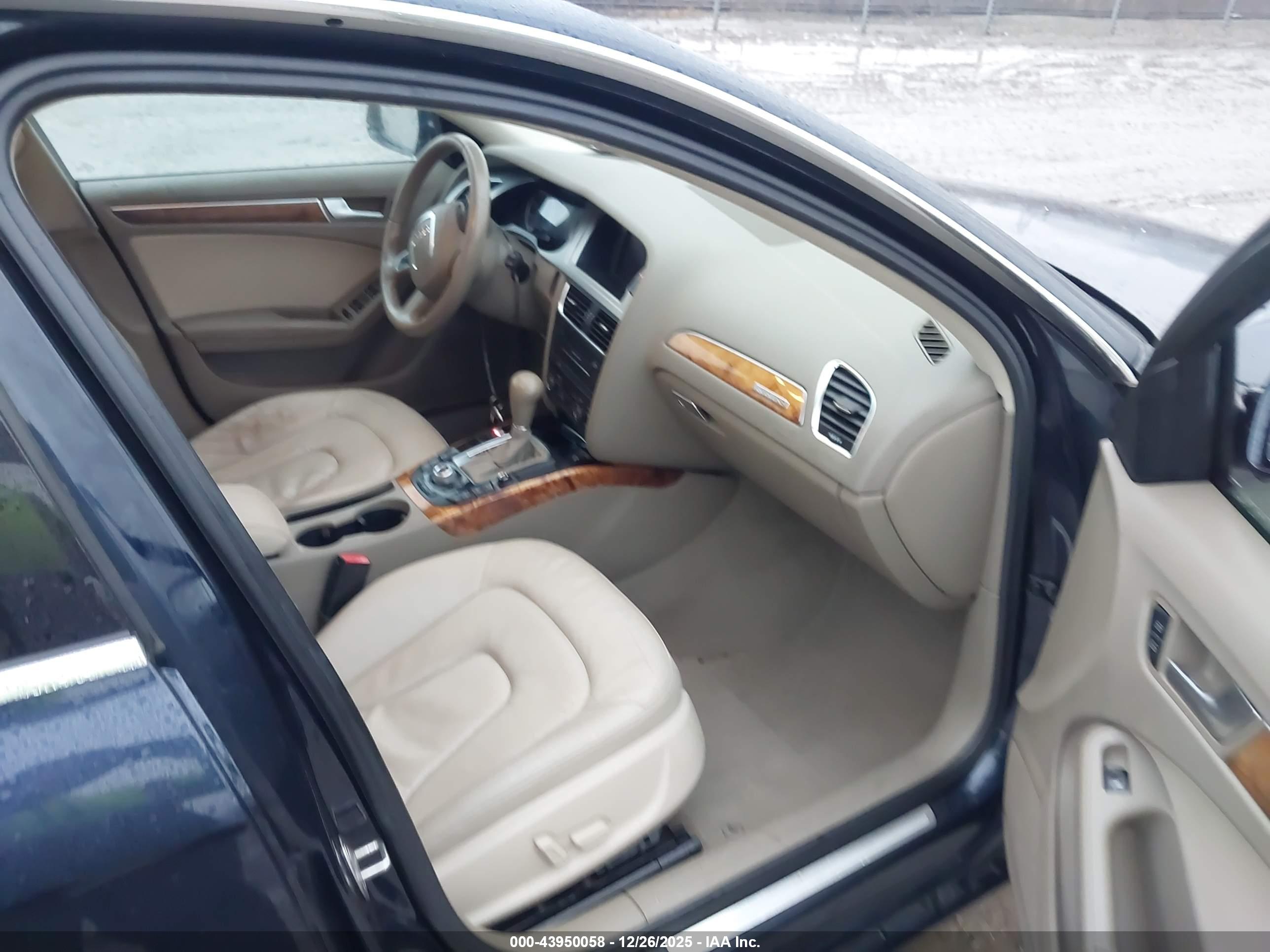 AUDI A4 image 5