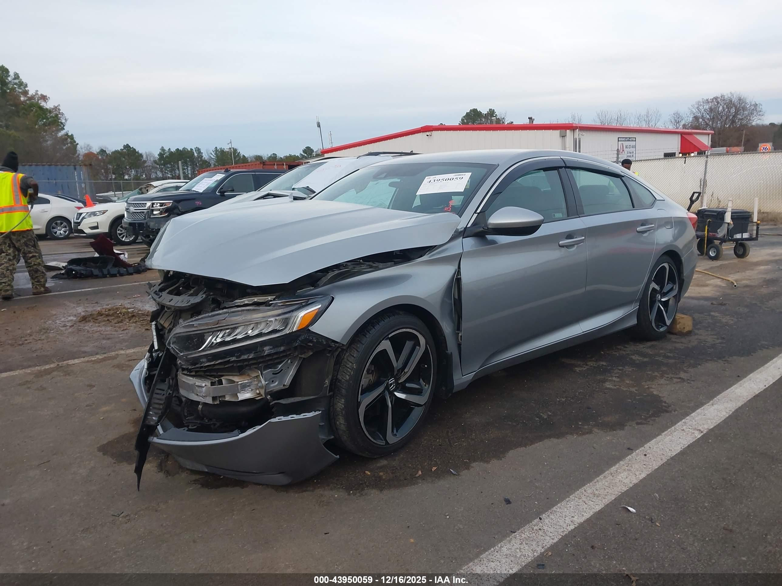 HONDA ACCORD image 2