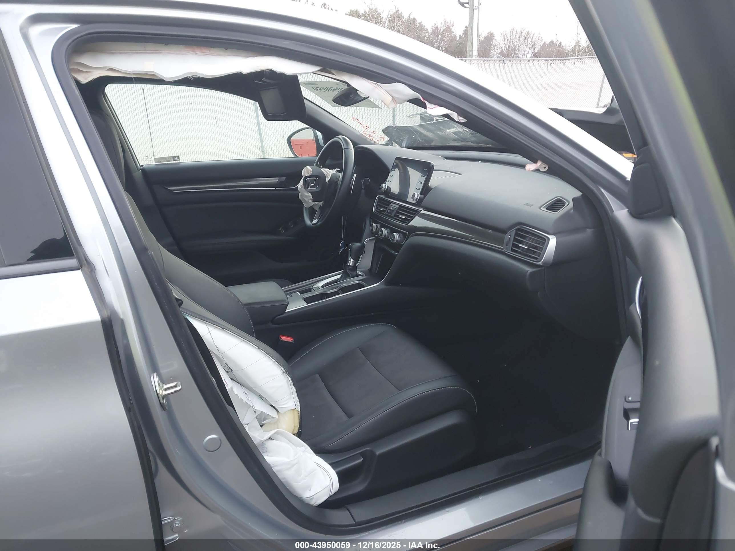 HONDA ACCORD image 5
