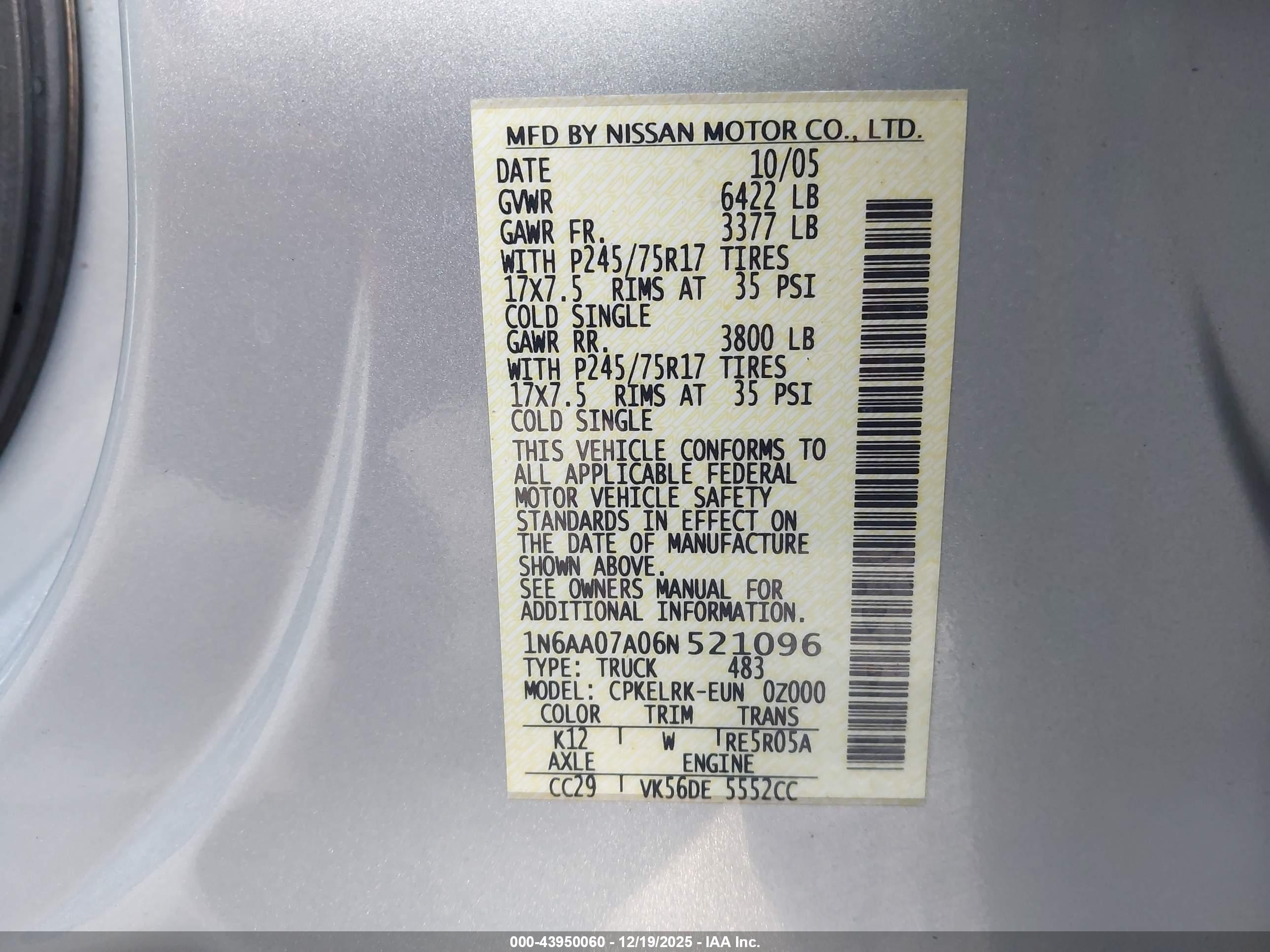 NISSAN TITAN image 9