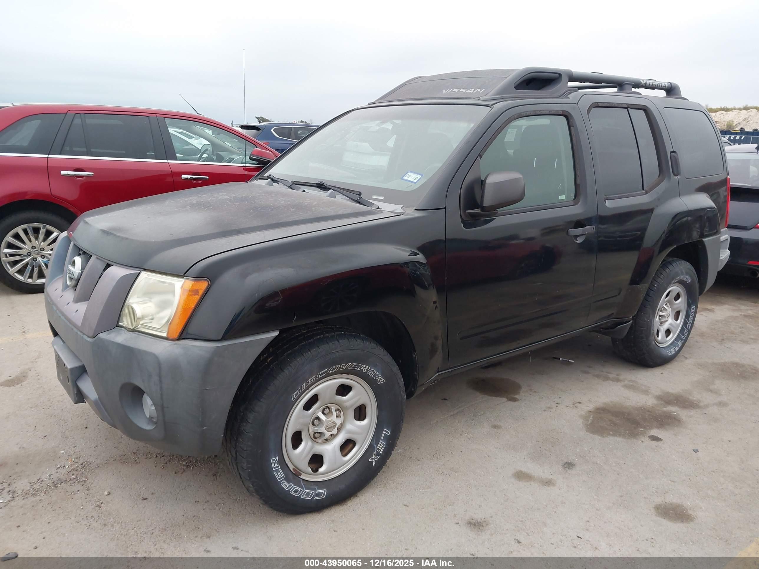 NISSAN XTERRA image 2