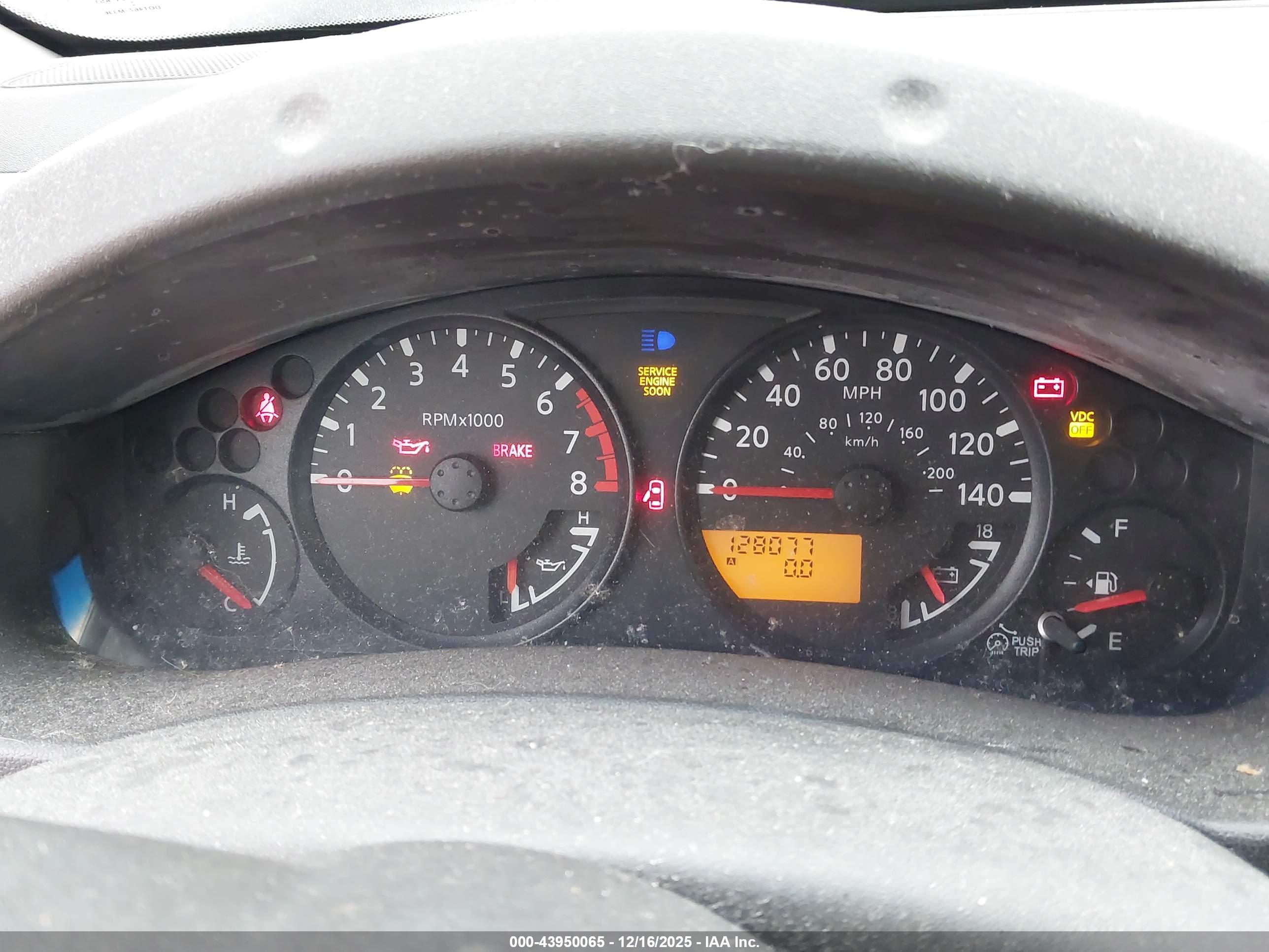 NISSAN XTERRA image 7