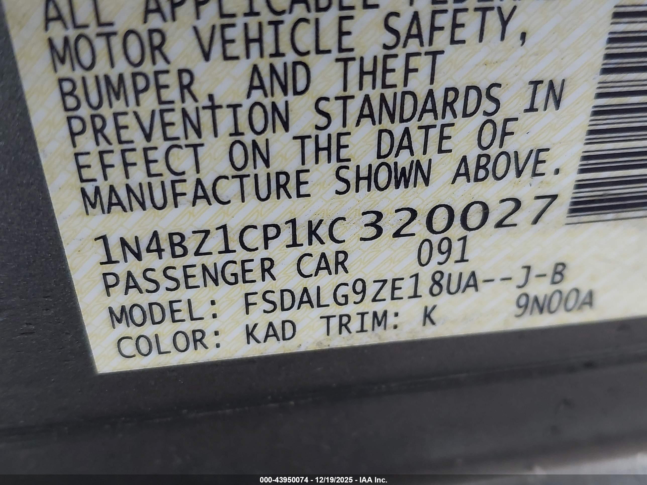 NISSAN LEAF image 9