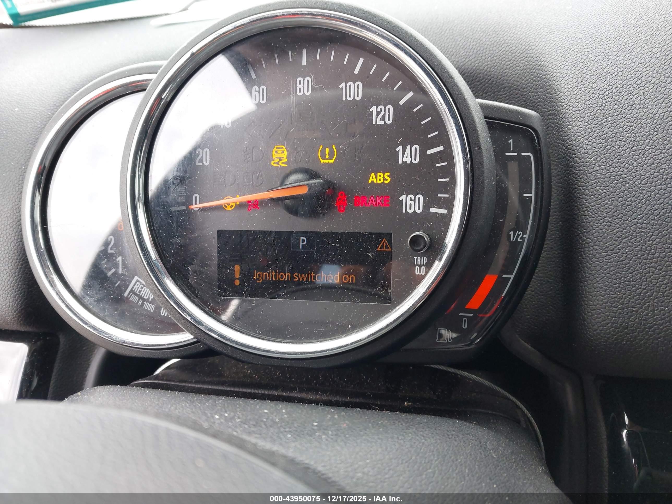 MINI COUNTRYMAN image 7