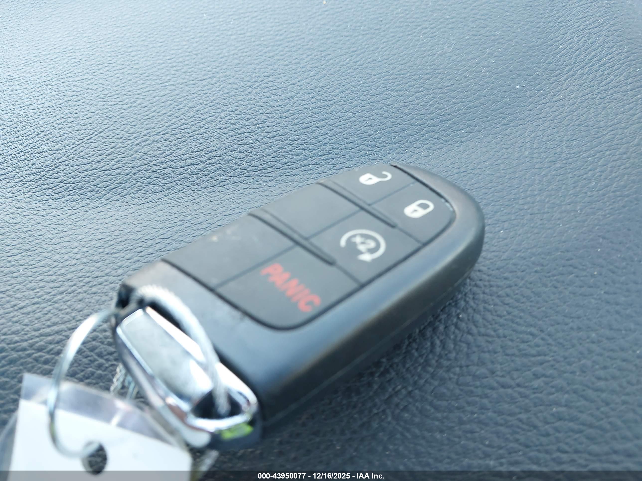 JEEP COMPASS image 11