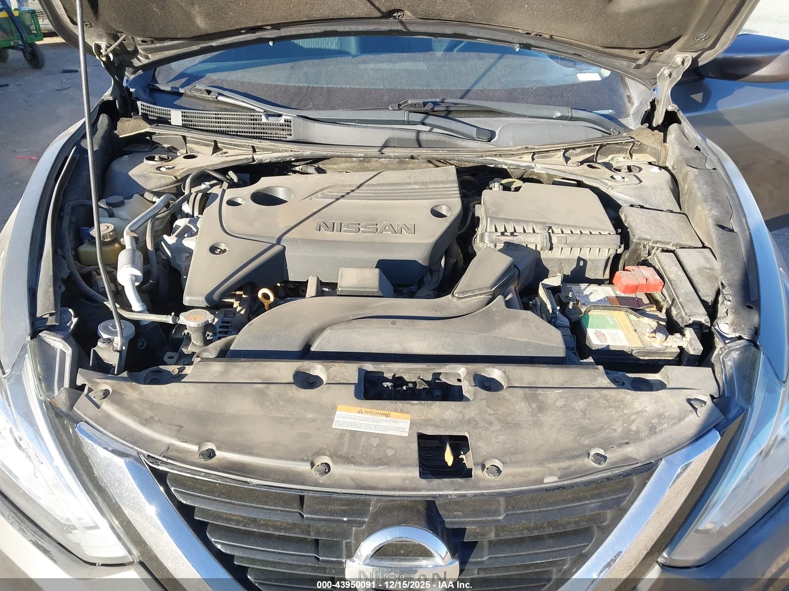 NISSAN ALTIMA image 10