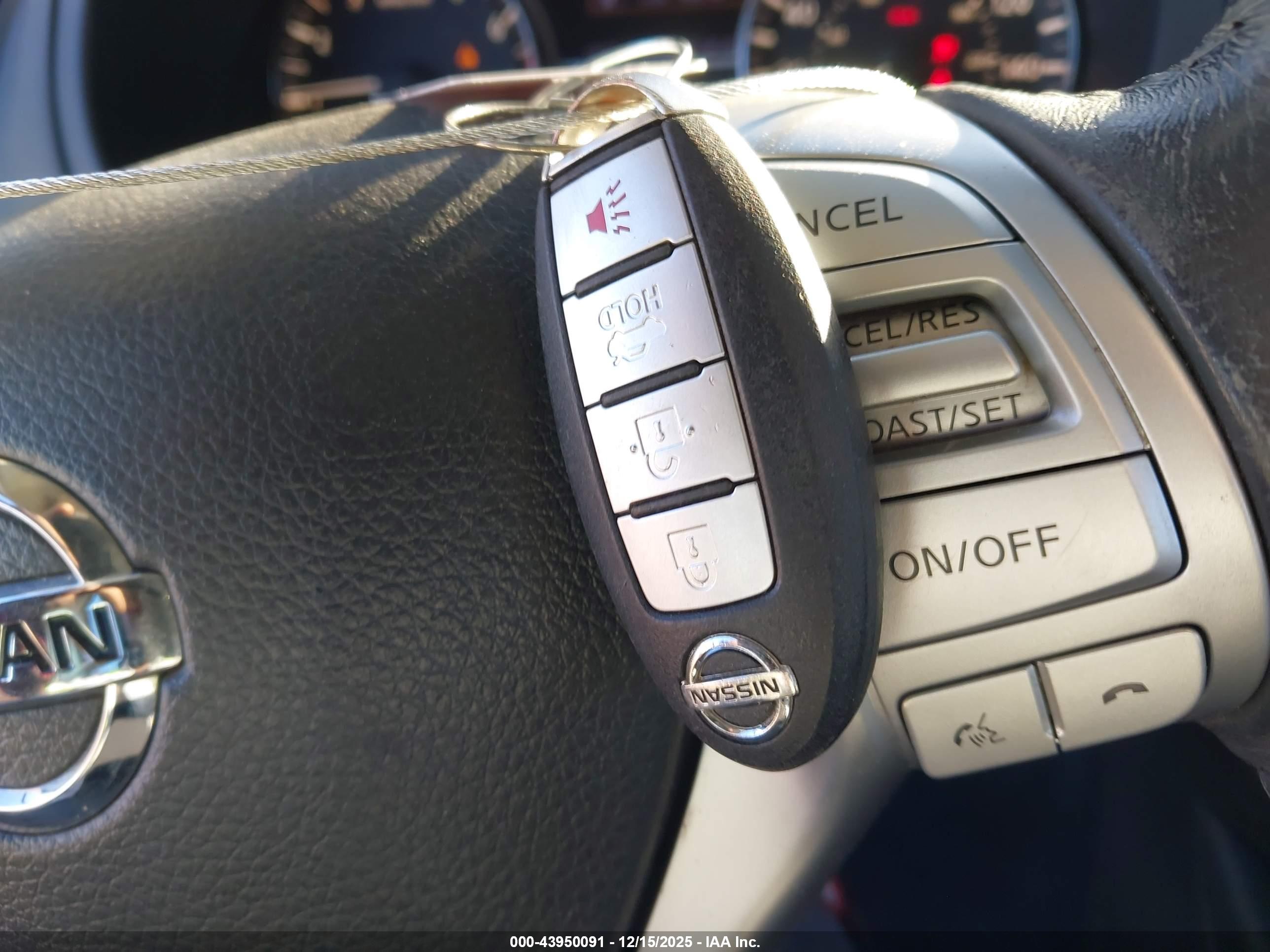 NISSAN ALTIMA image 11