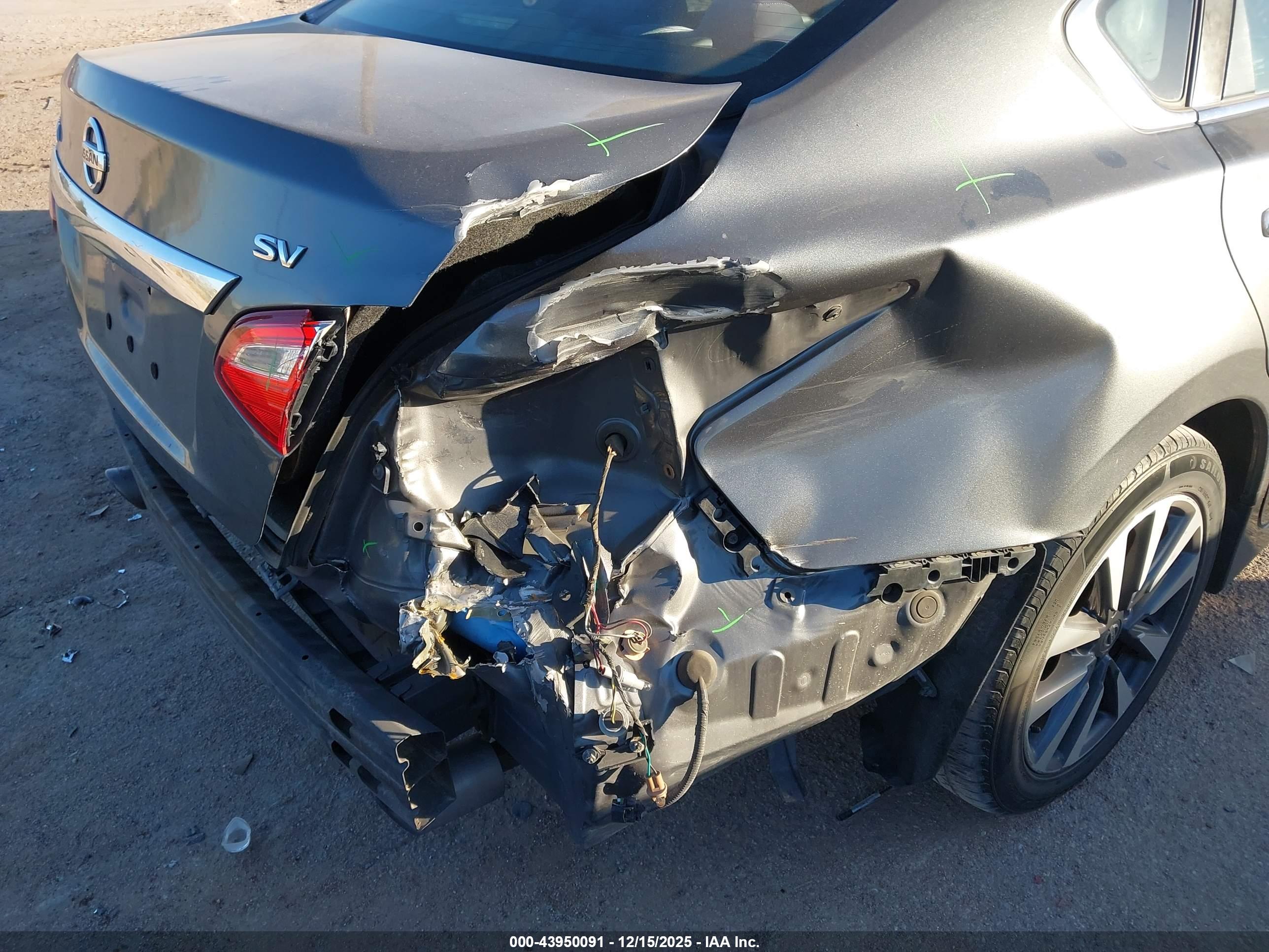 NISSAN ALTIMA image 6