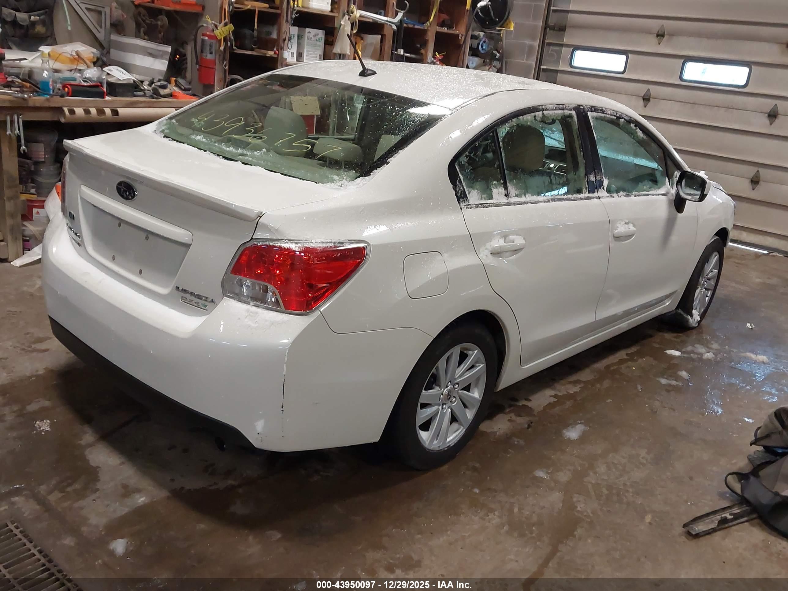 SUBARU IMPREZA image 4