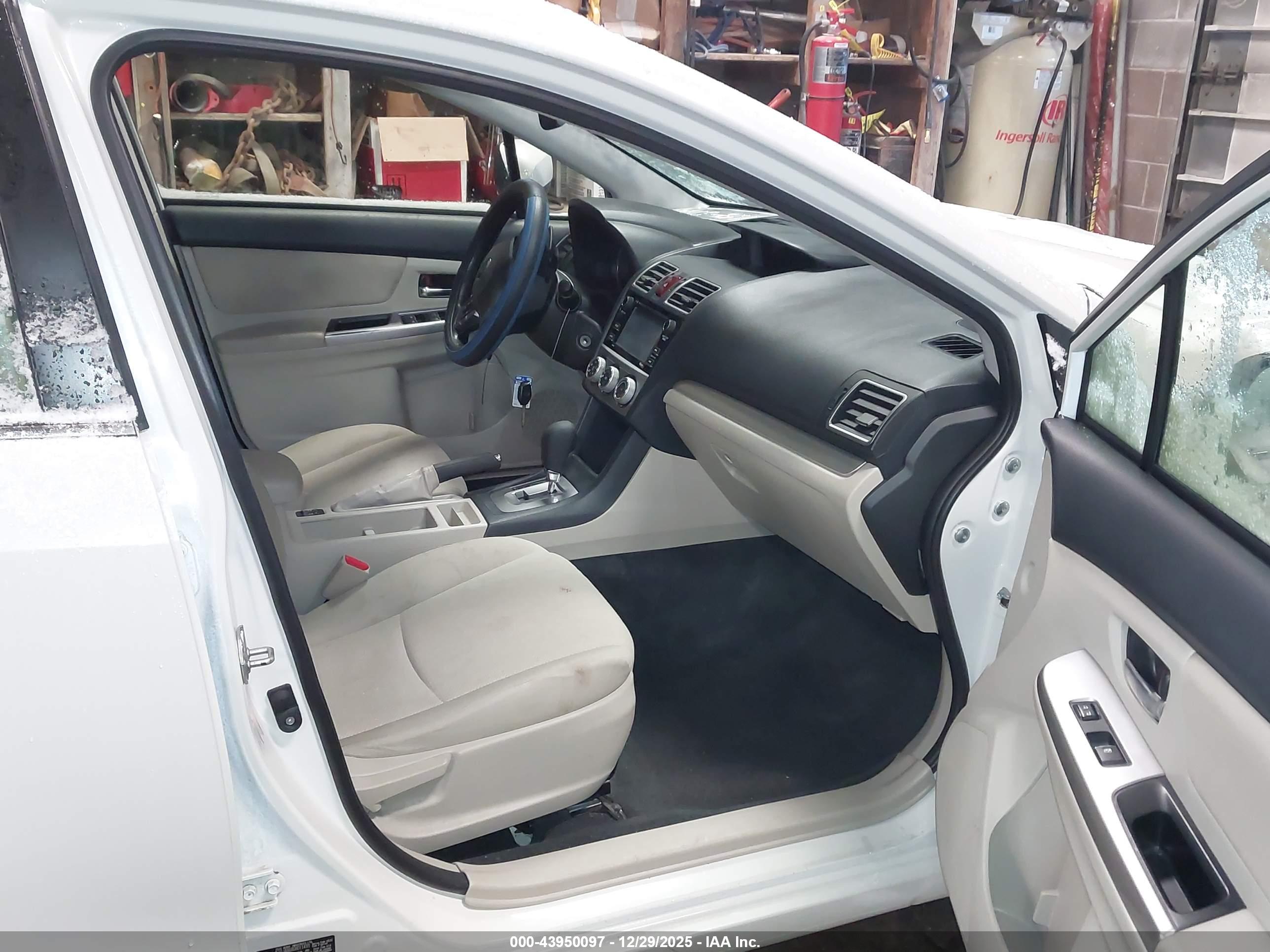 SUBARU IMPREZA image 5