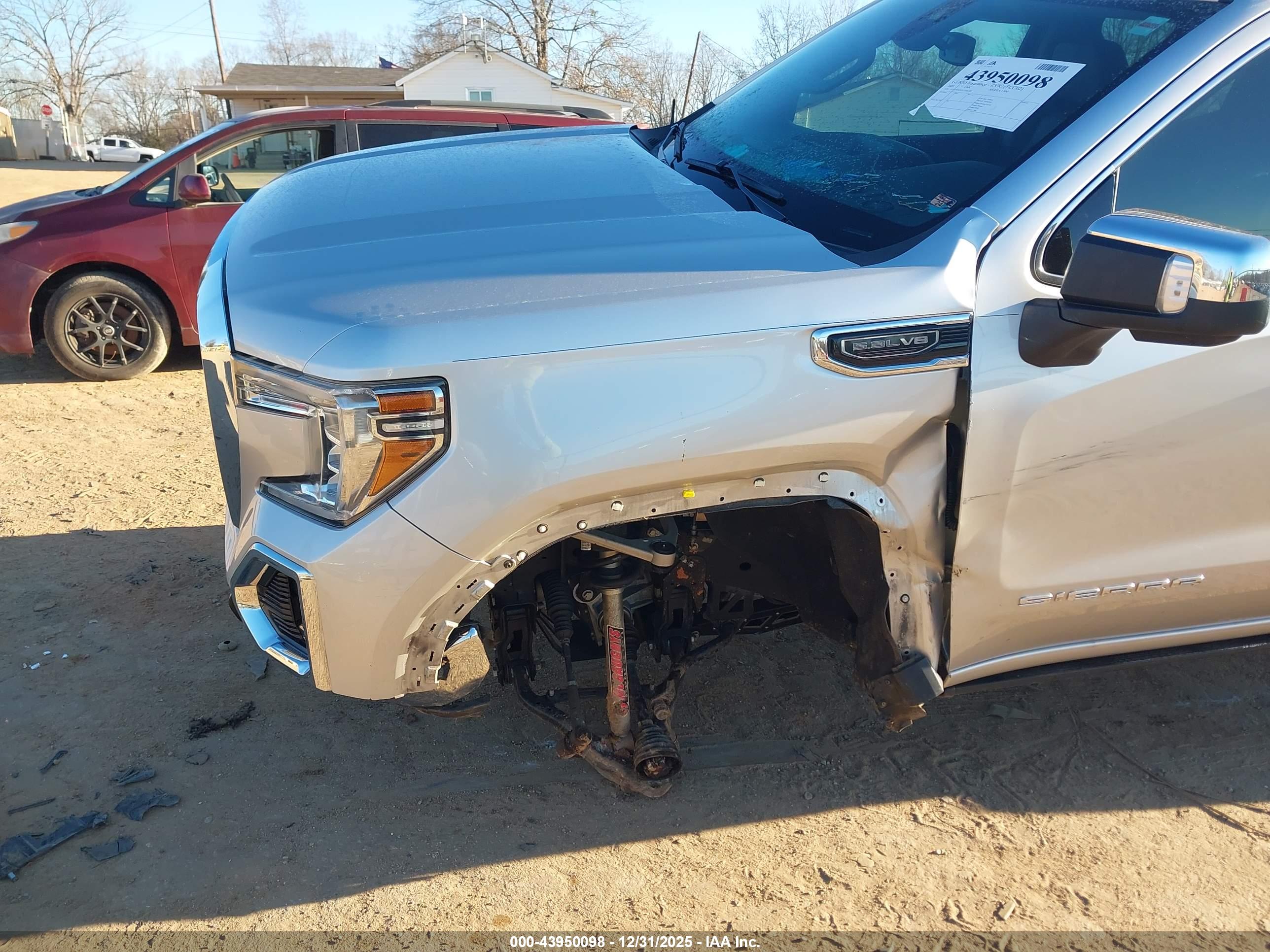 GMC SIERRA image 6