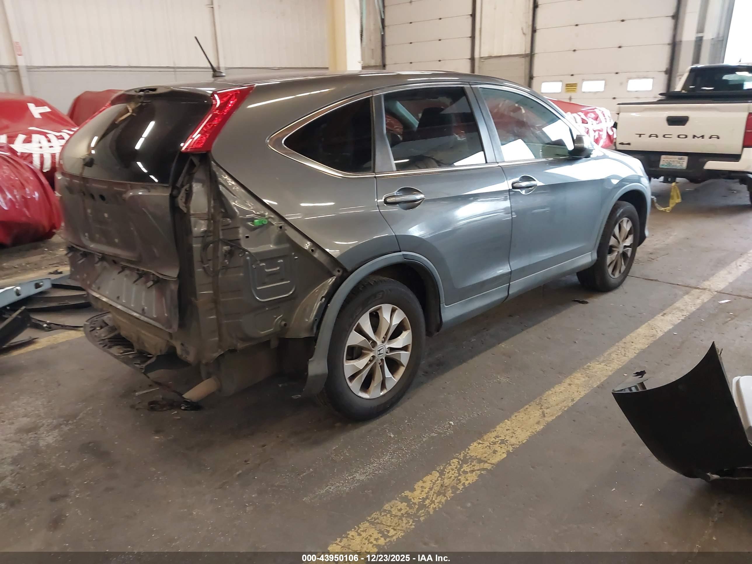 HONDA CR-V image 4