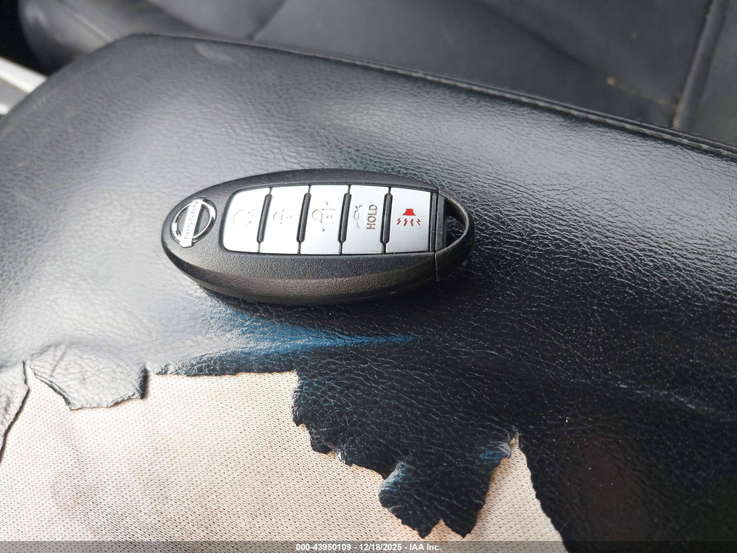 NISSAN ALTIMA image 11