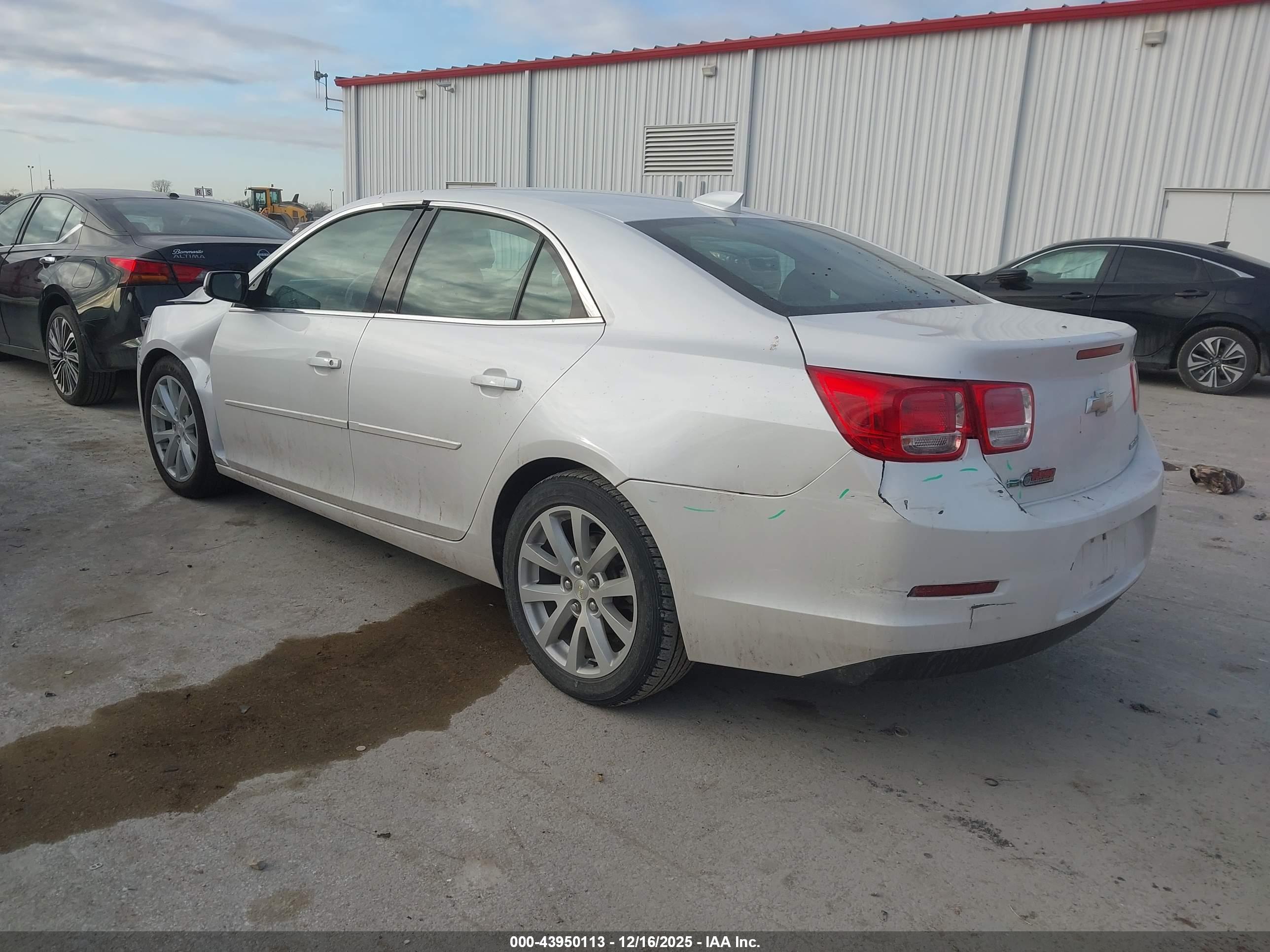 CHEVROLET MALIBU image 3