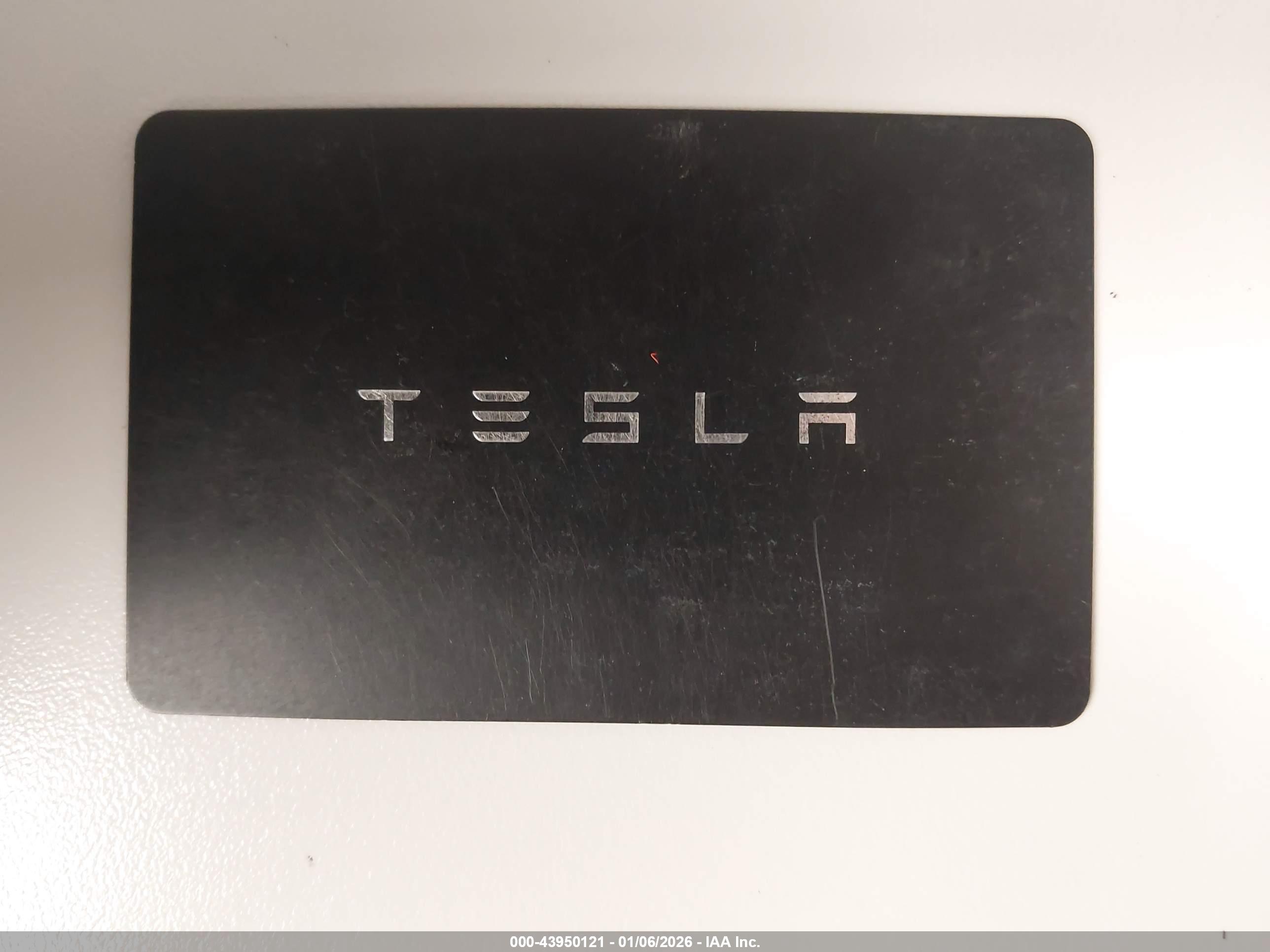 TESLA MODEL image 11