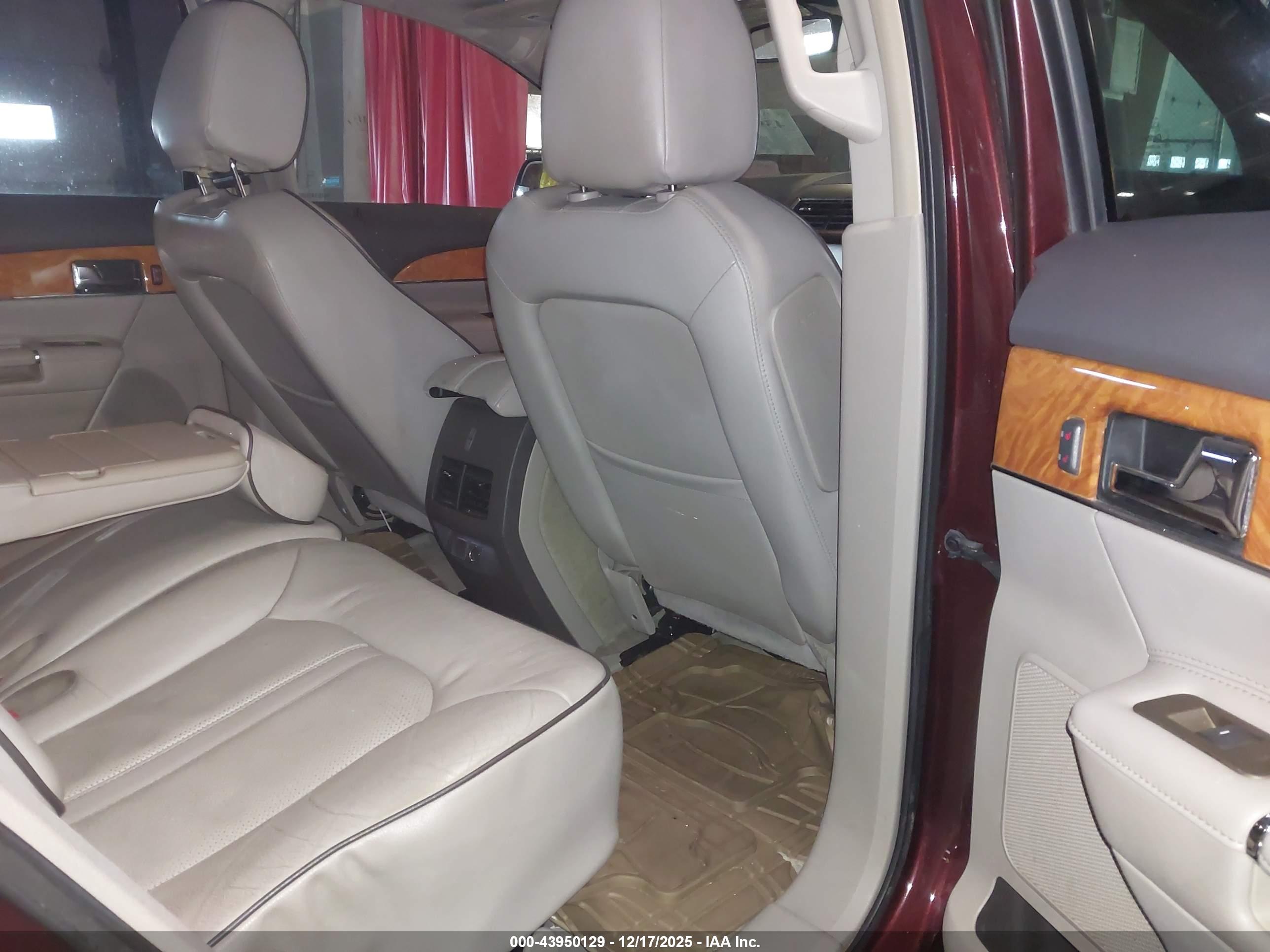 LINCOLN MKX image 8