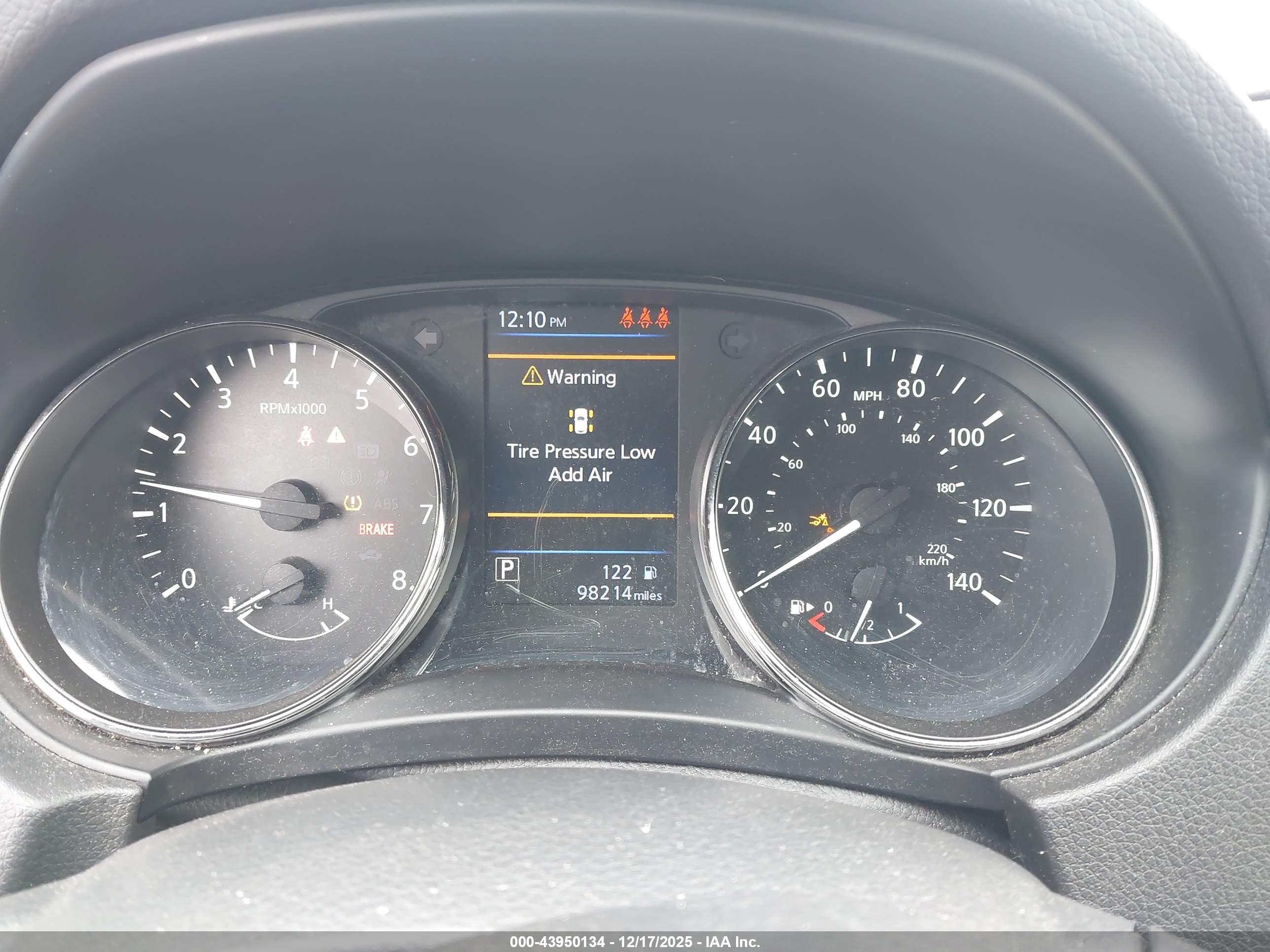NISSAN ROGUE image 7