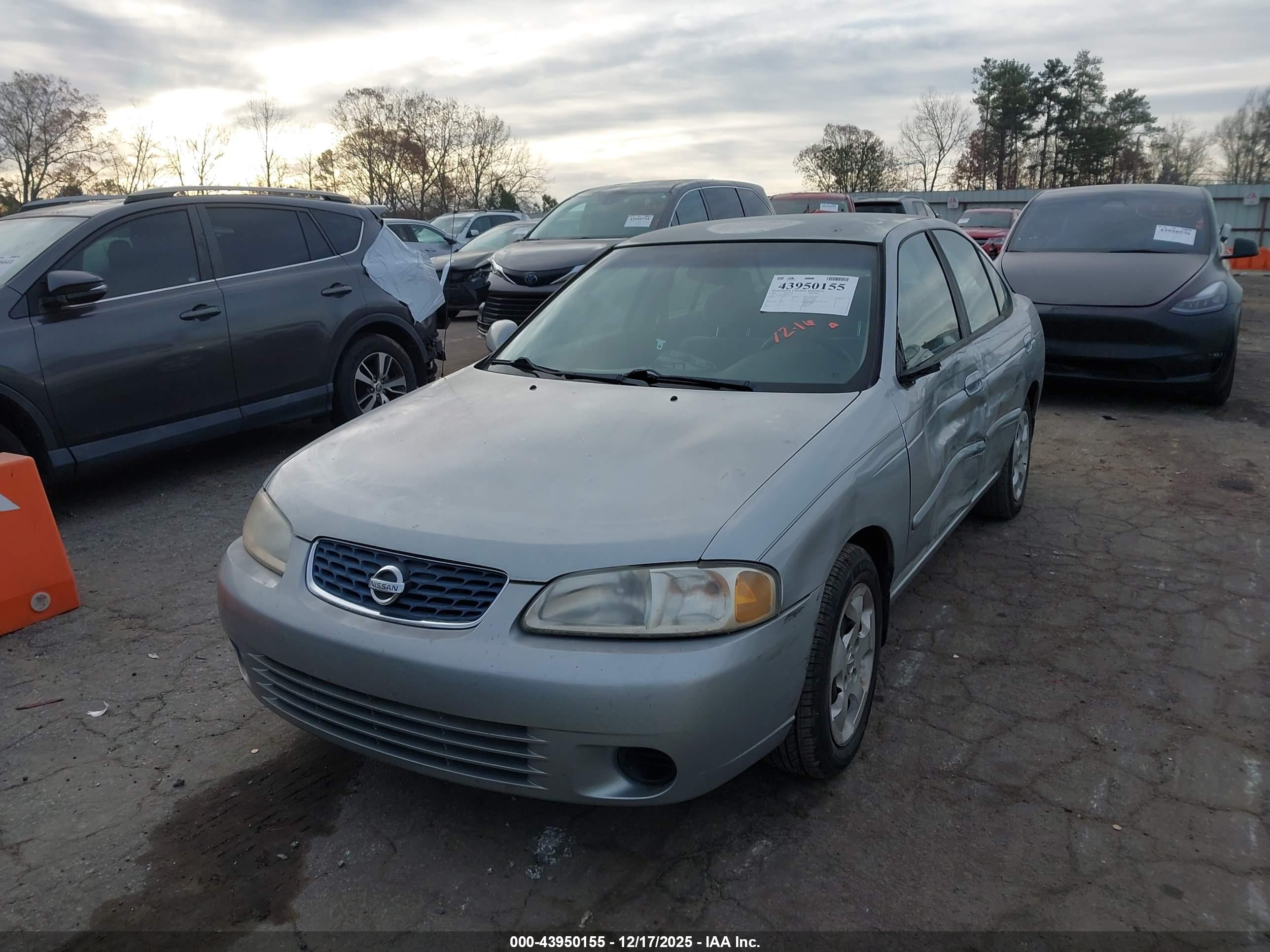 NISSAN SENTRA image 2