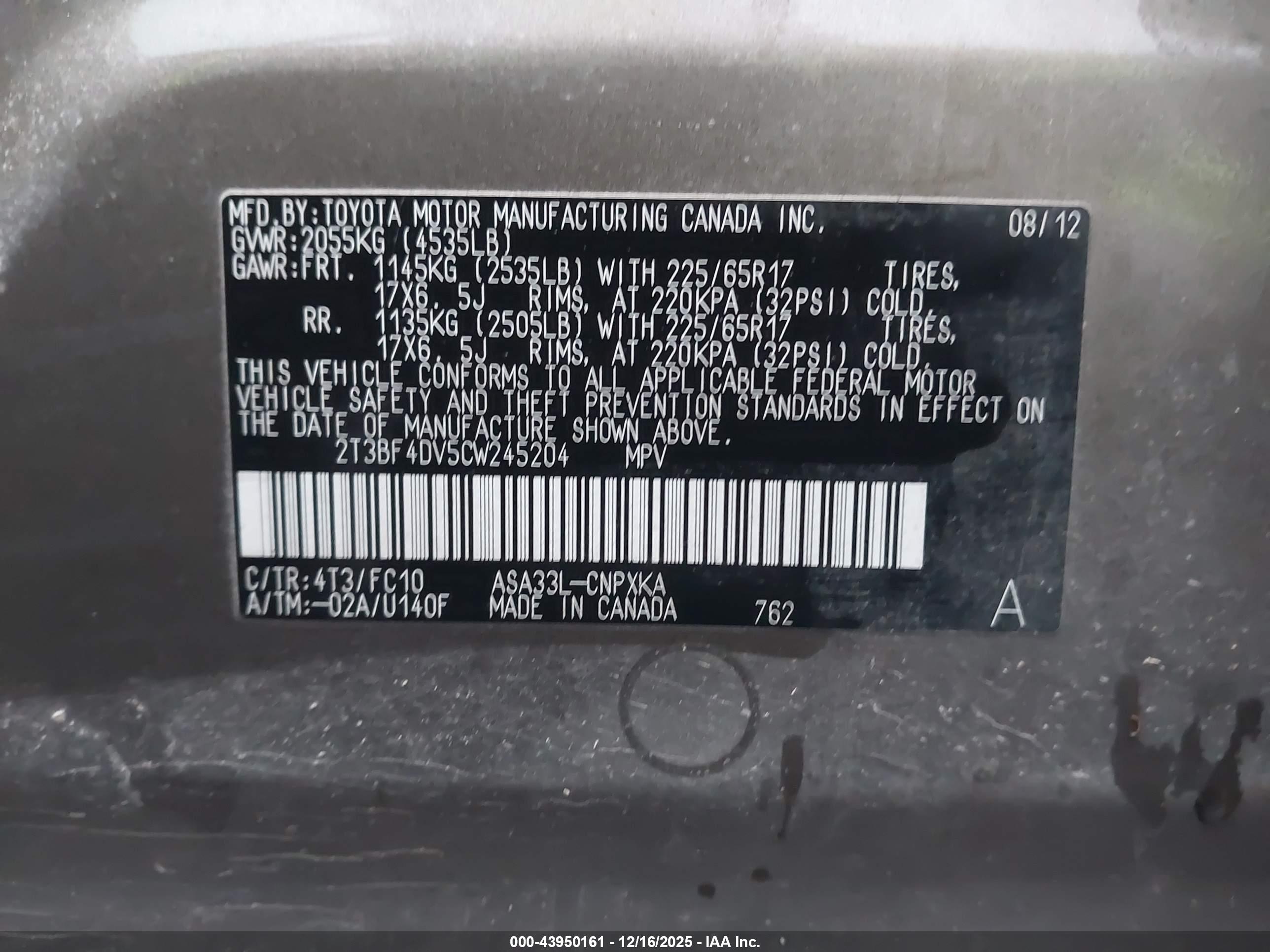 TOYOTA RAV4 image 9