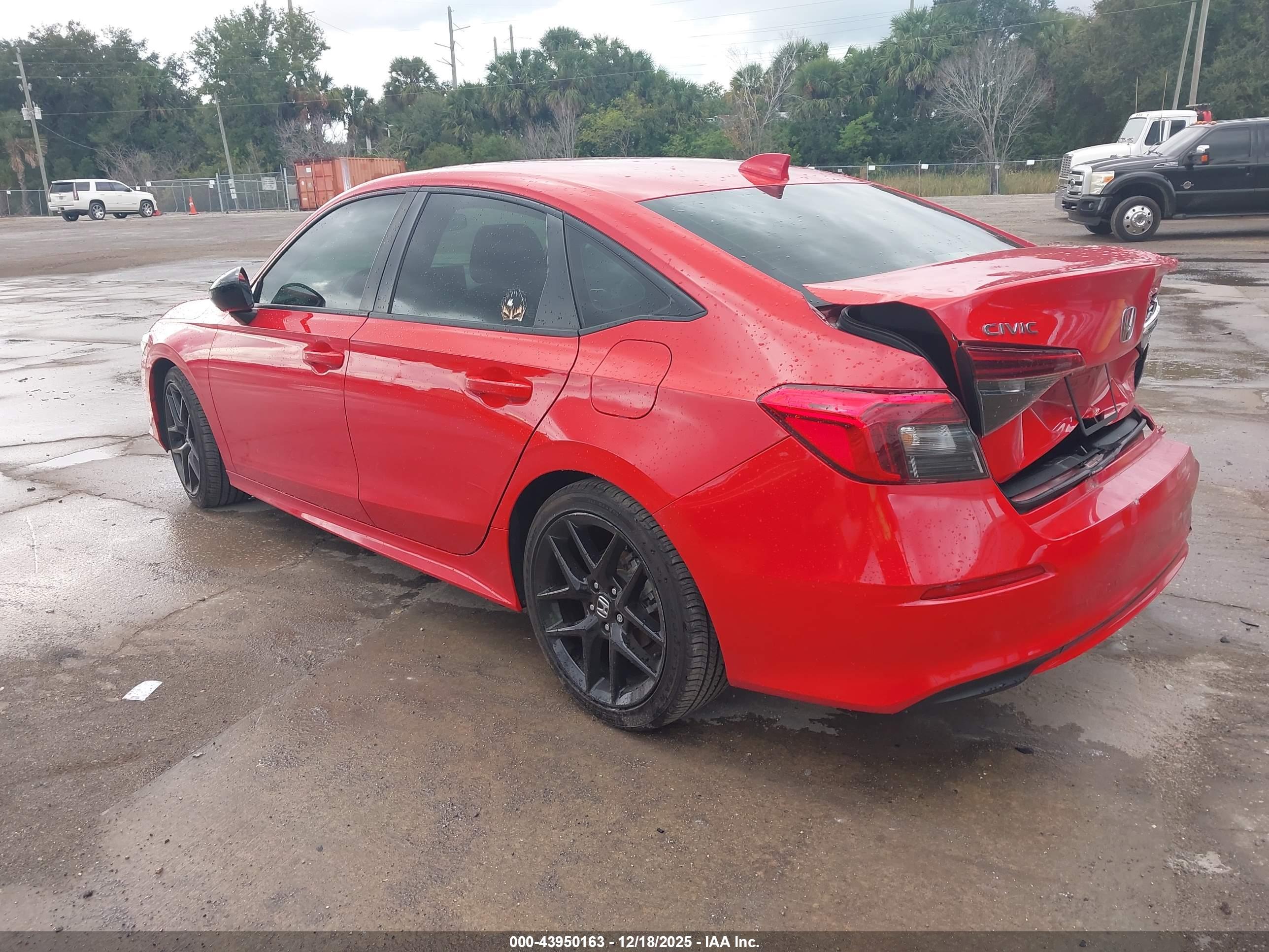 HONDA CIVIC image 3