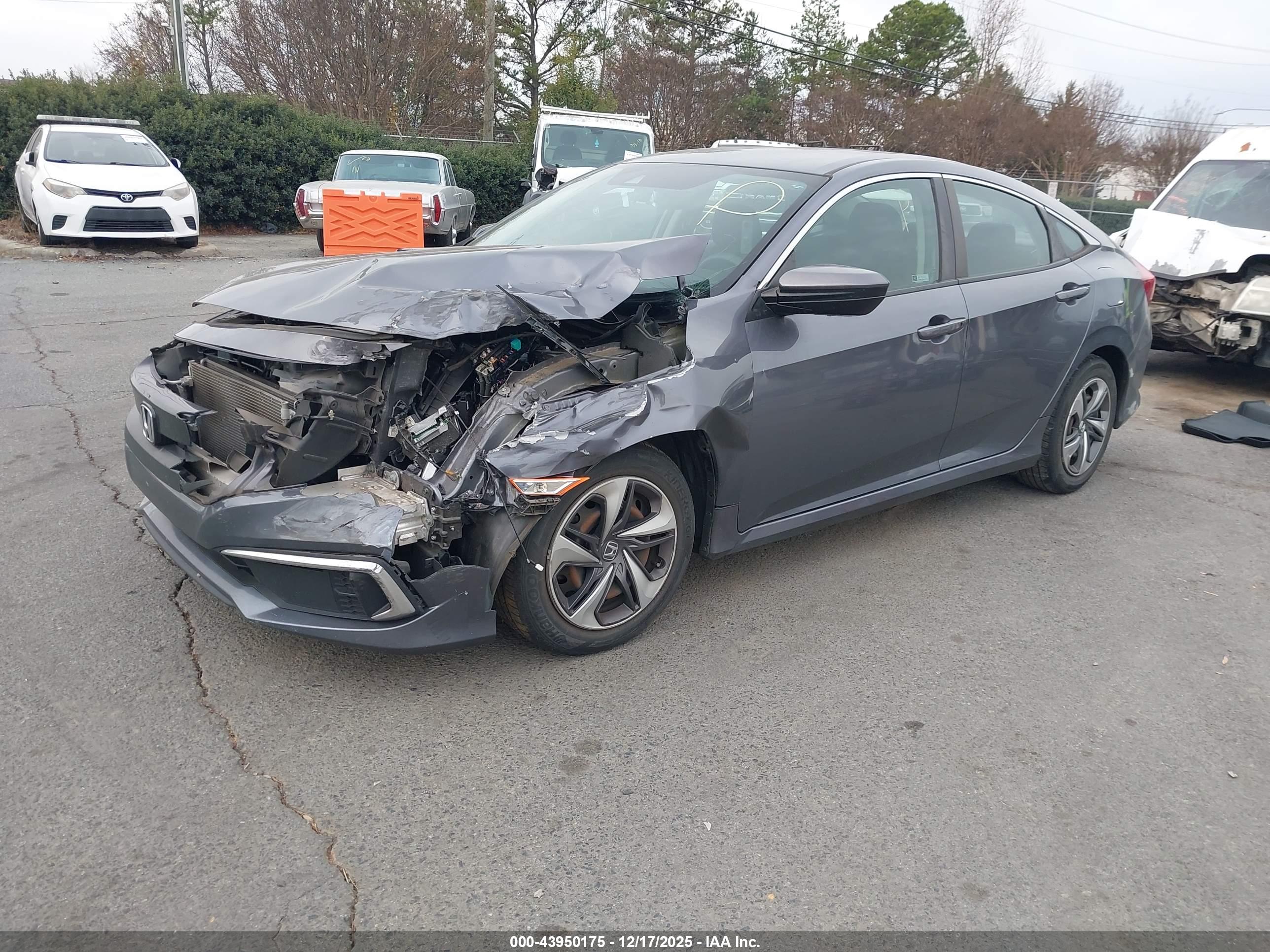 HONDA CIVIC image 2