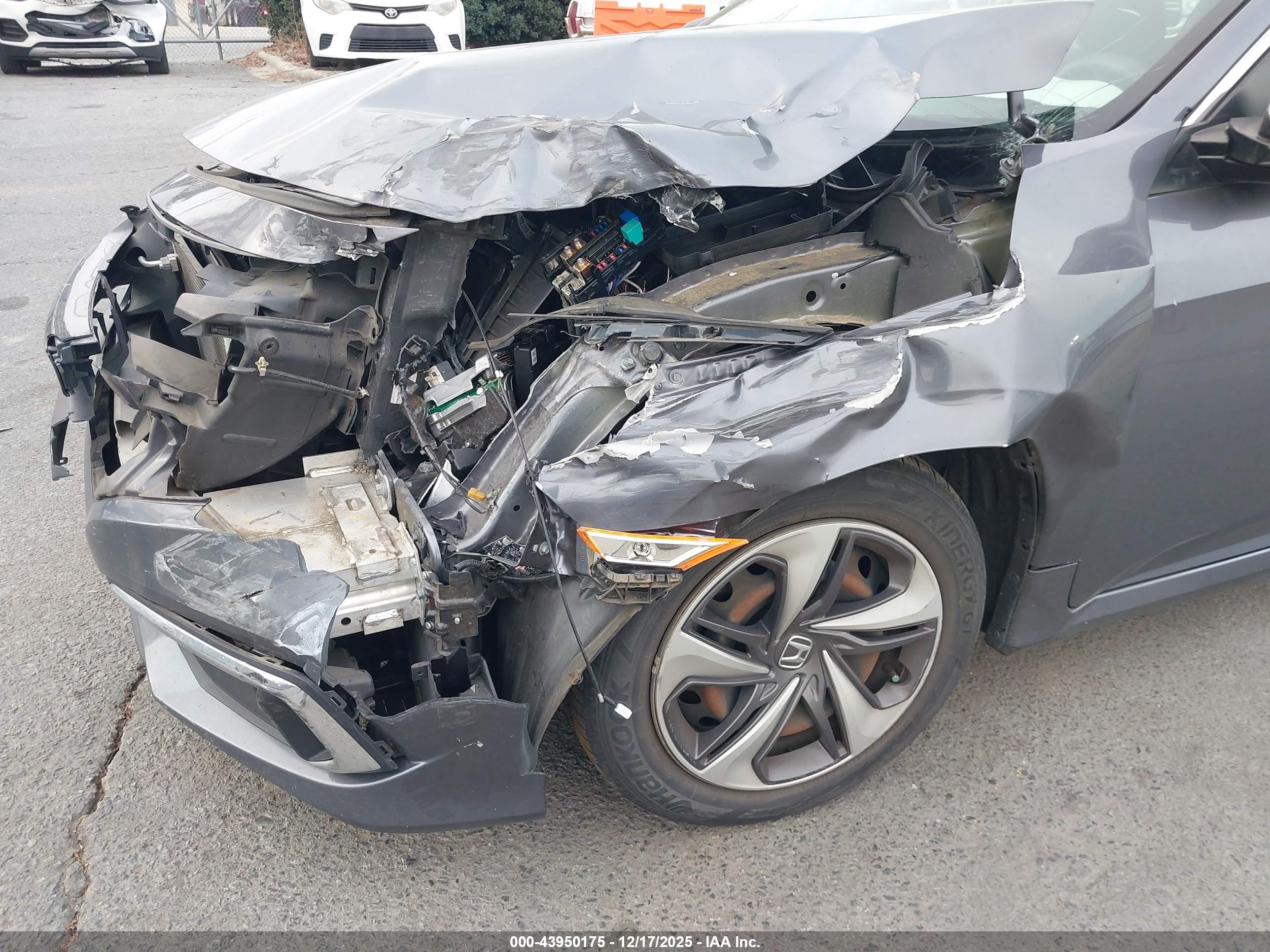 HONDA CIVIC image 6