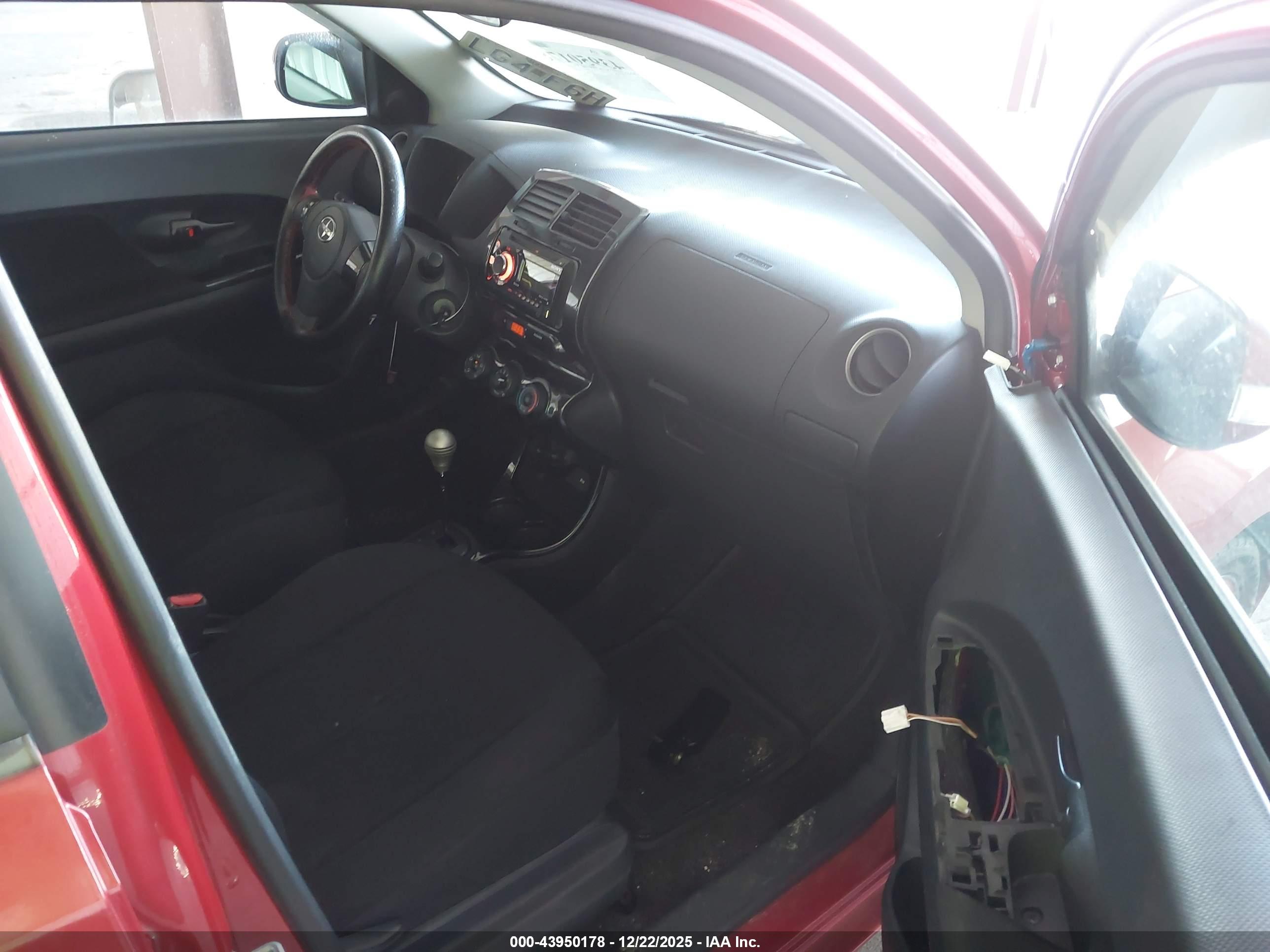 SCION XD image 5