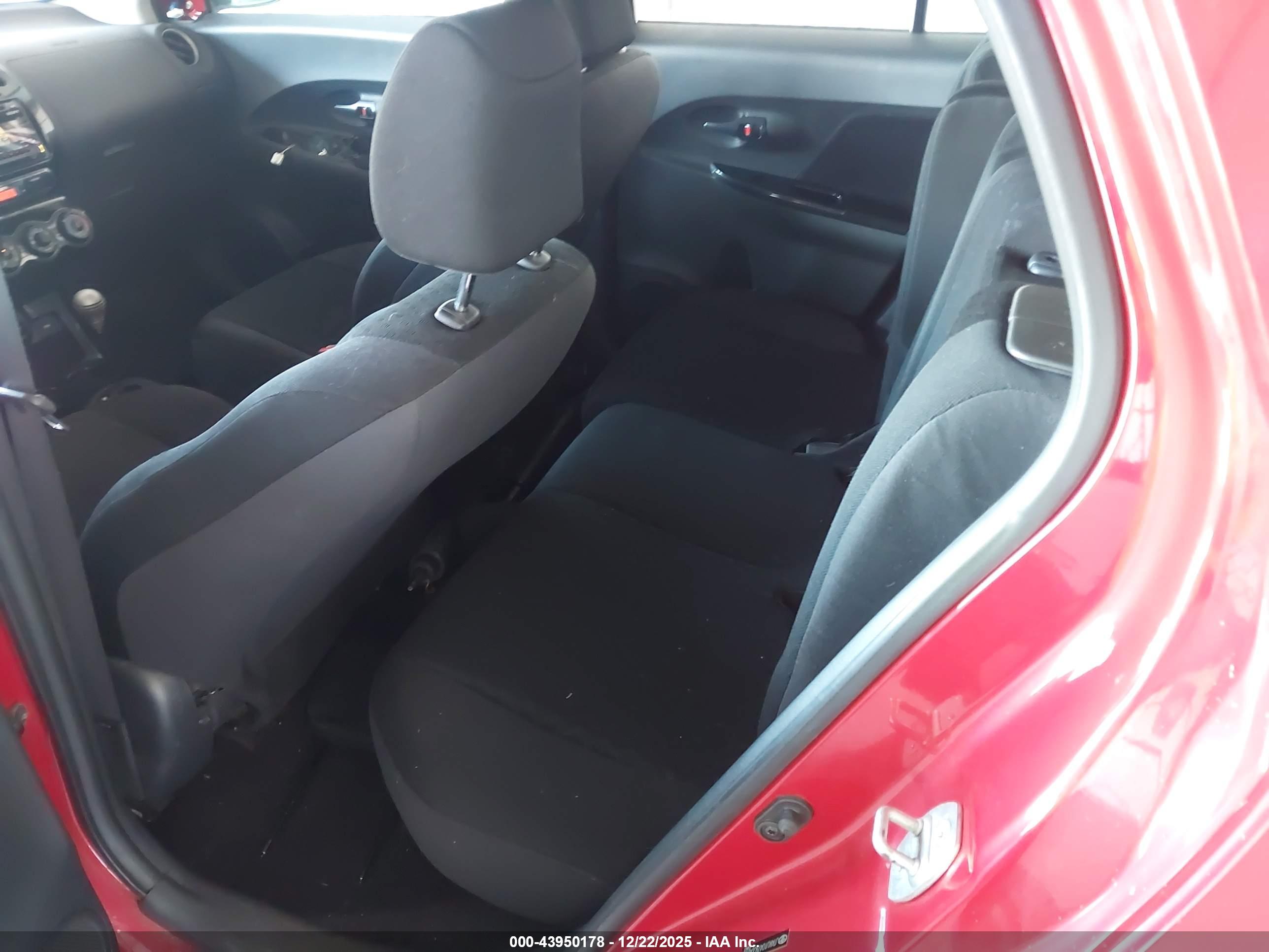 SCION XD image 8