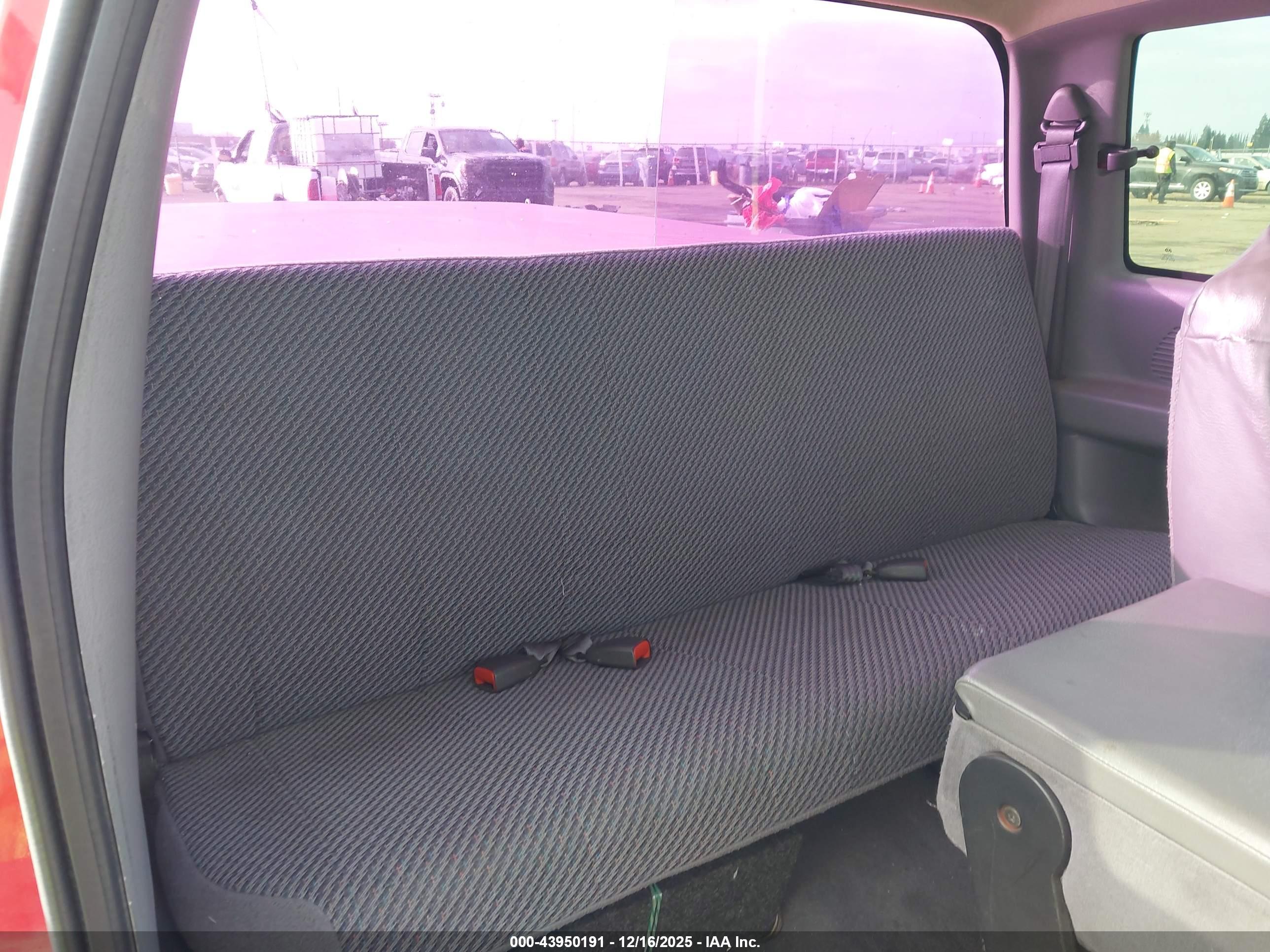 DODGE RAM image 8