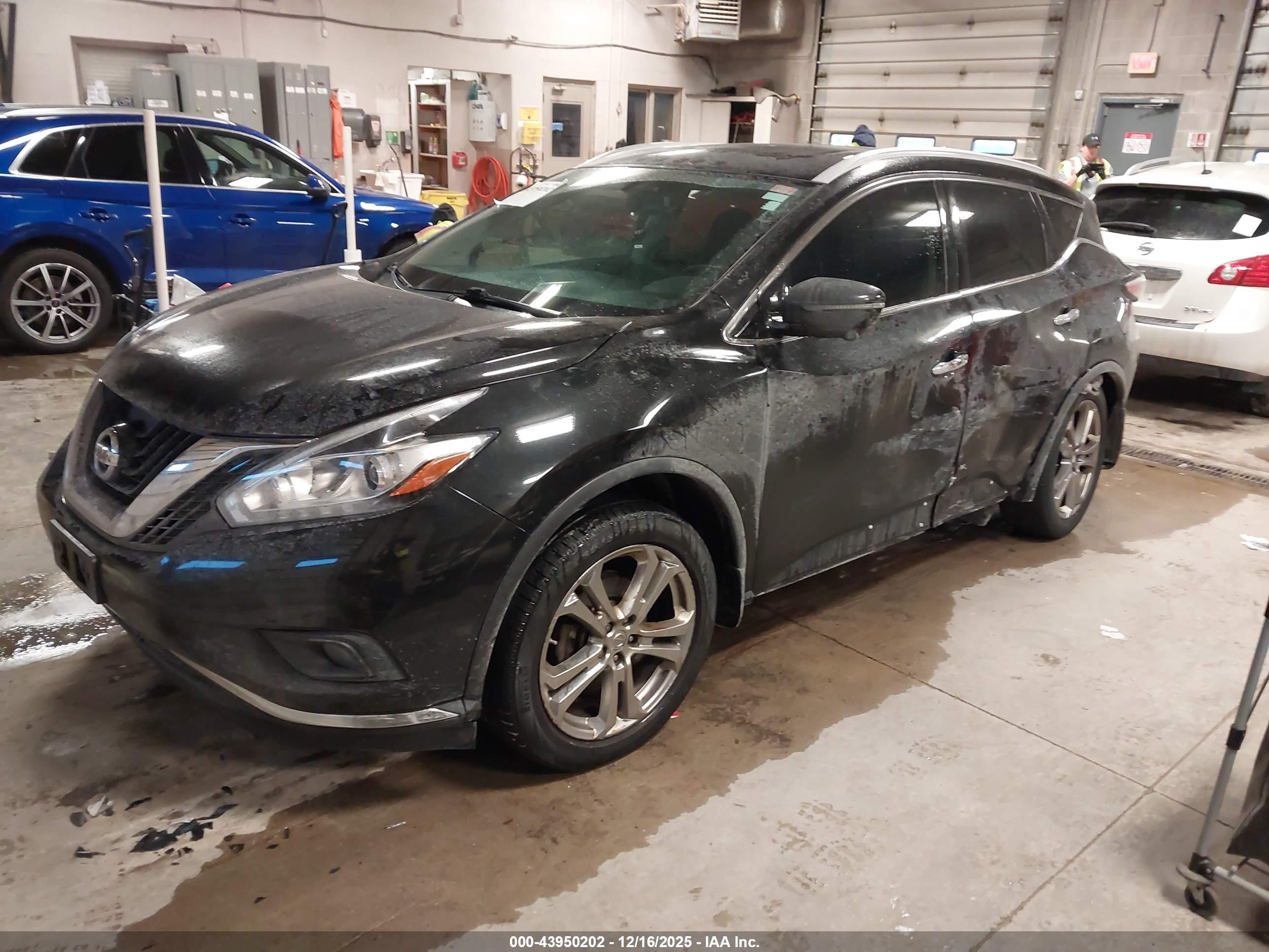 NISSAN MURANO image 2