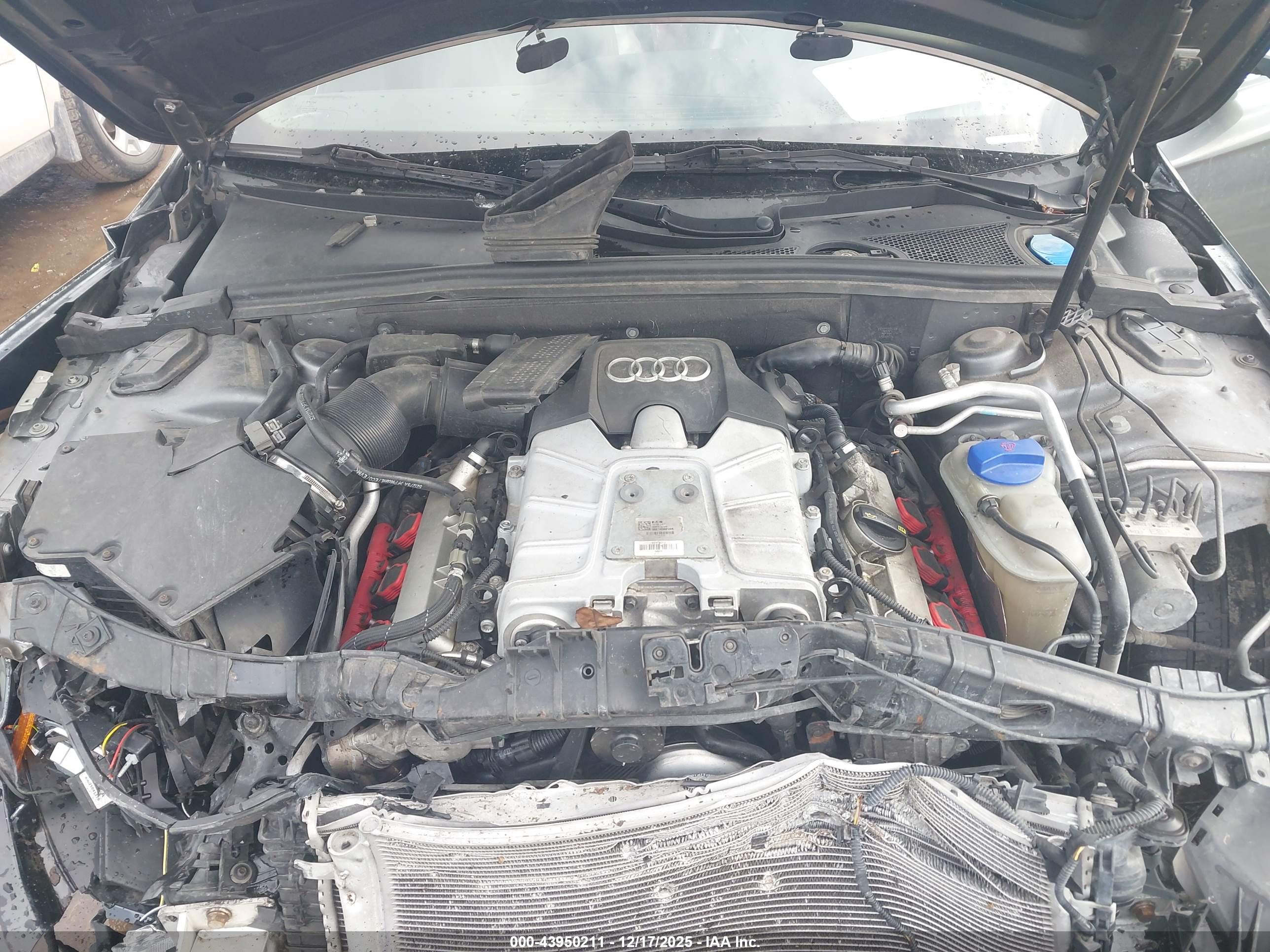 AUDI S4 image 10