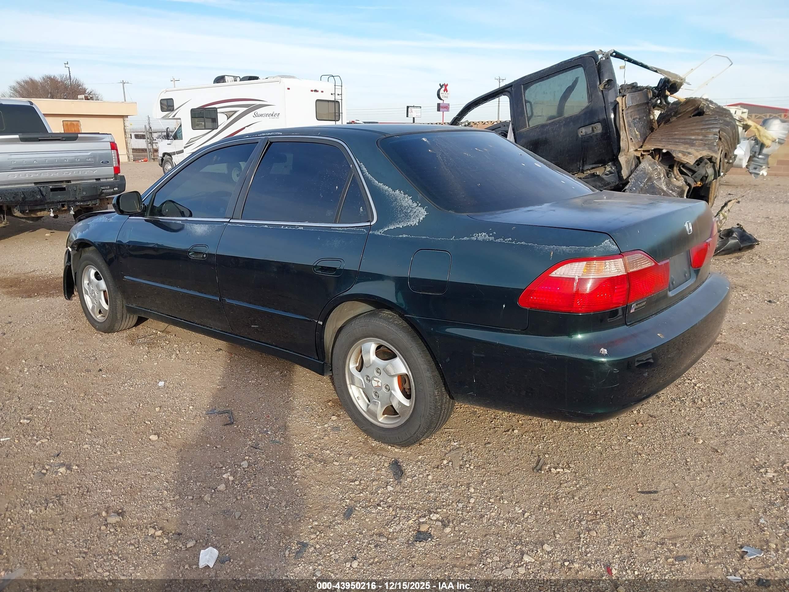 HONDA ACCORD image 3