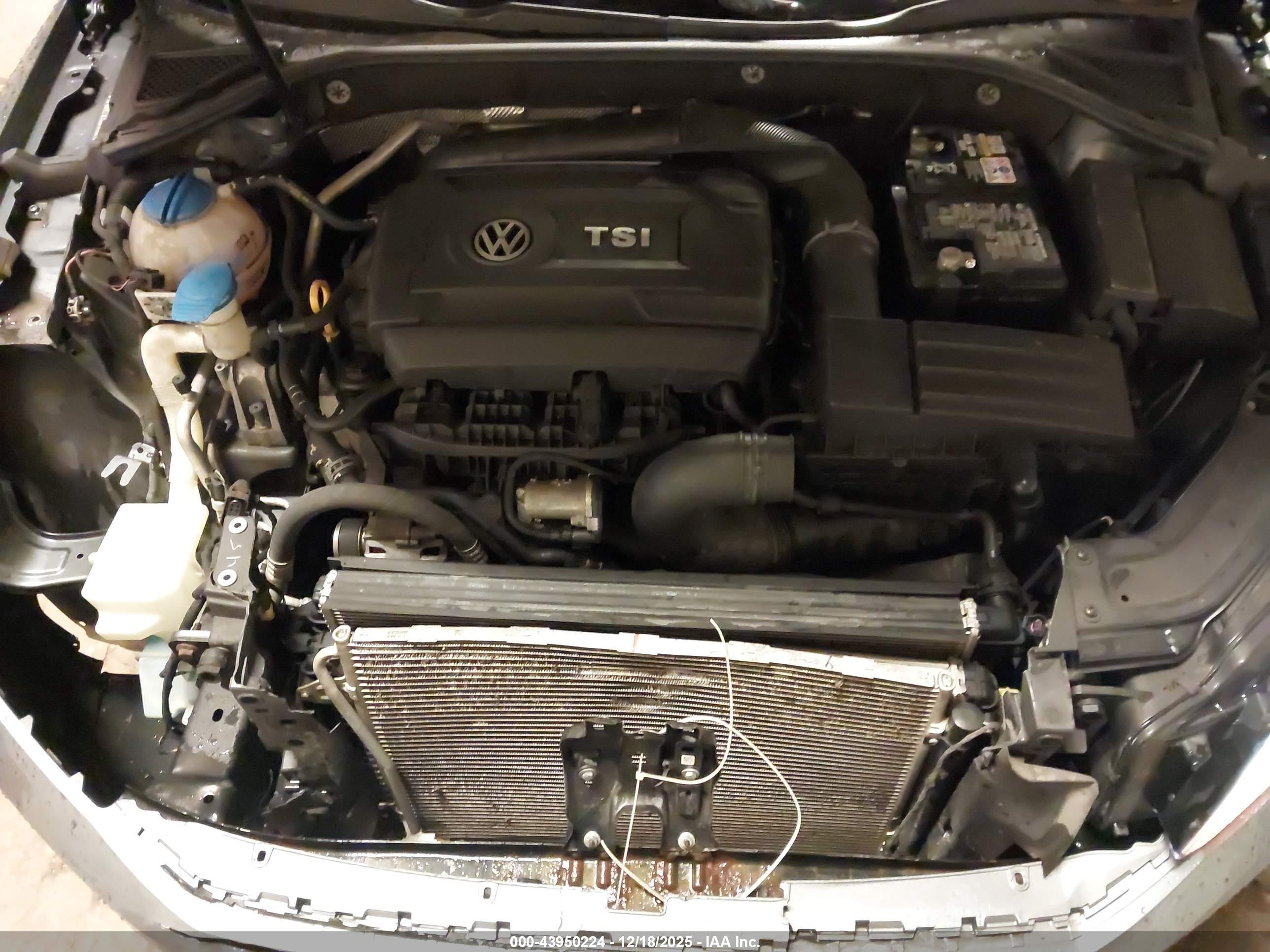 VOLKSWAGEN PASSAT image 10