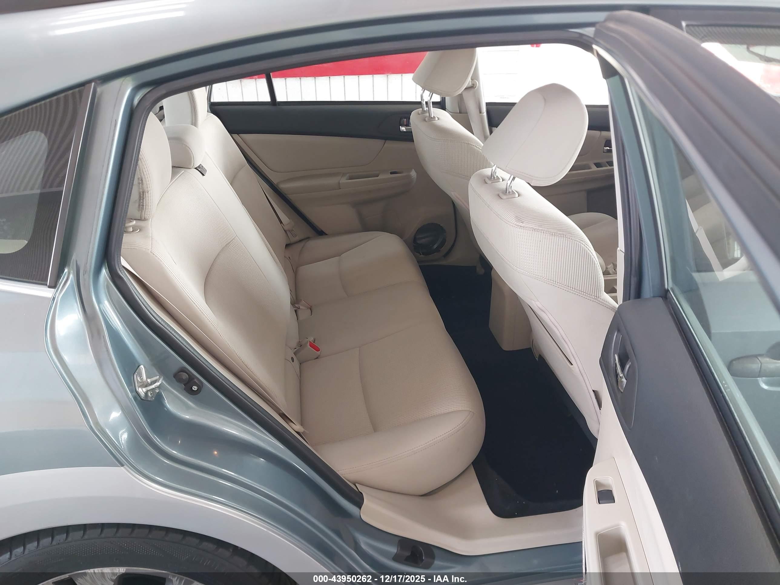 SUBARU IMPREZA image 8