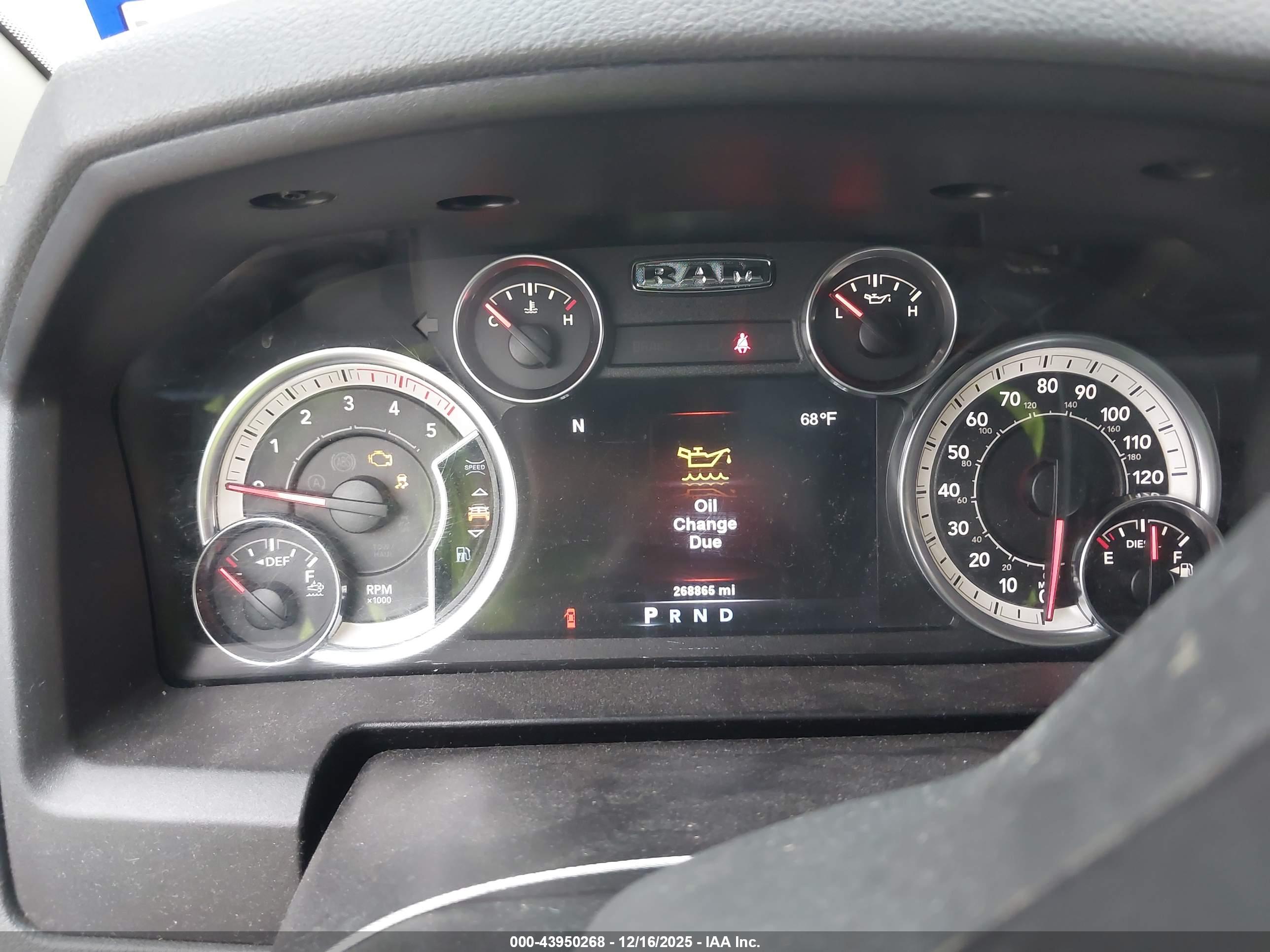 RAM 2500 image 7