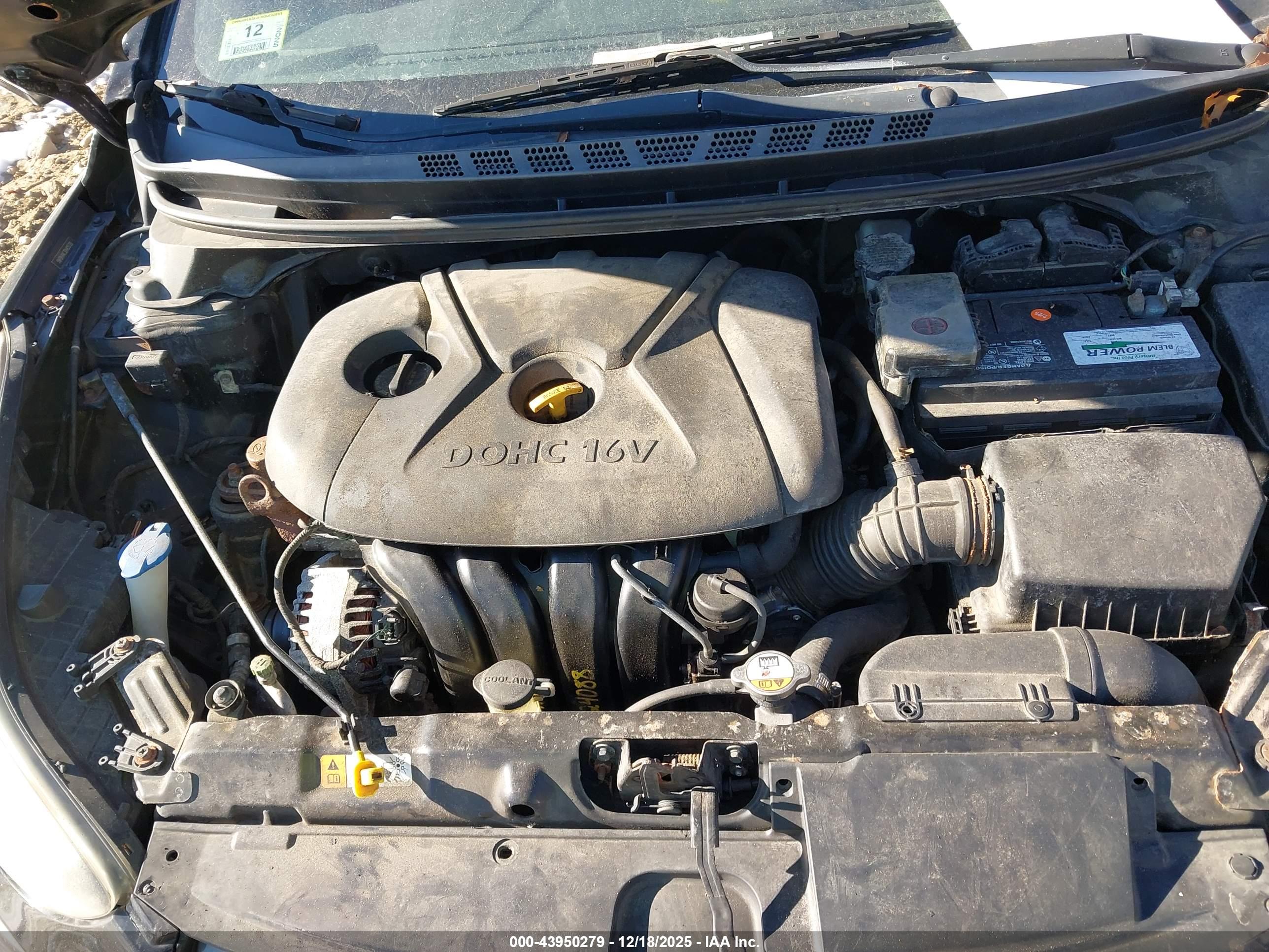 HYUNDAI ELANTRA image 10