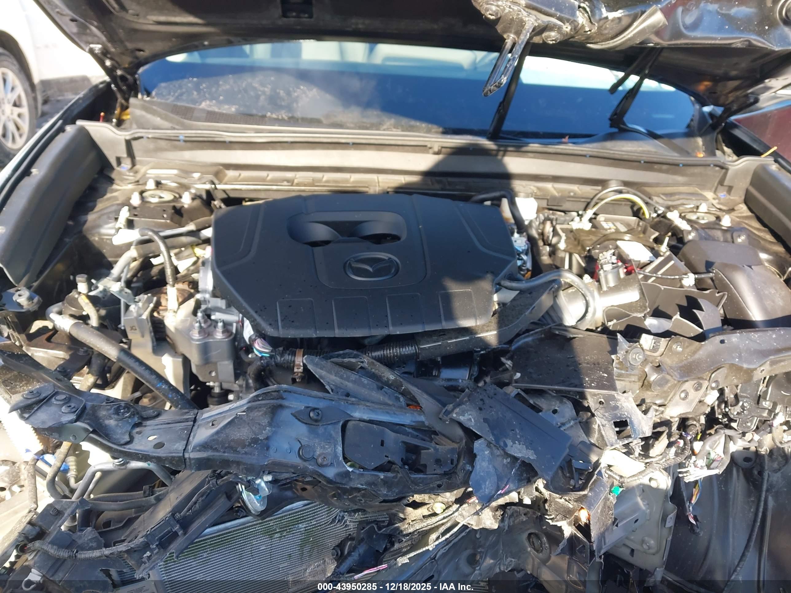 MAZDA CX-30 image 10