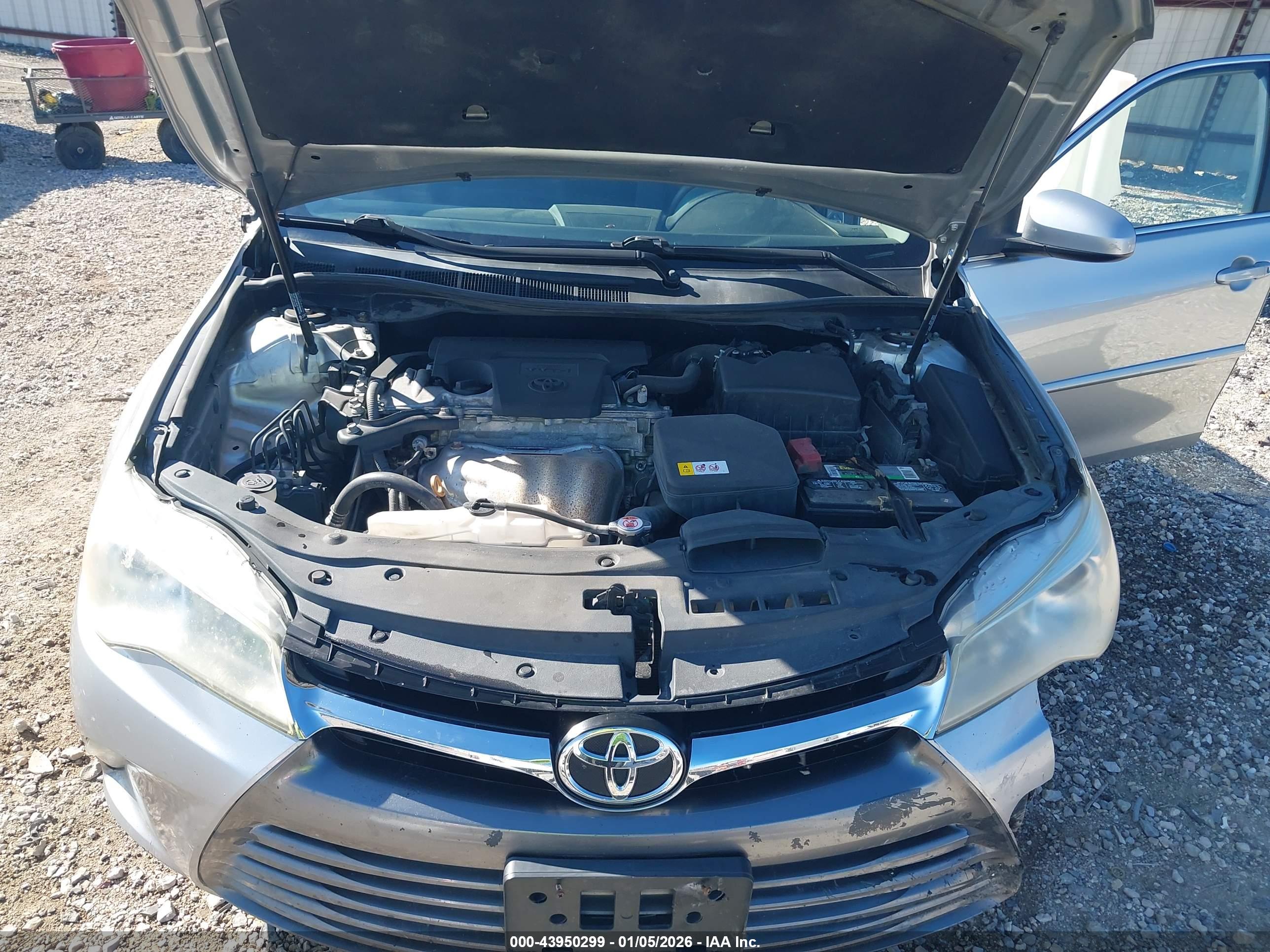 TOYOTA CAMRY image 10