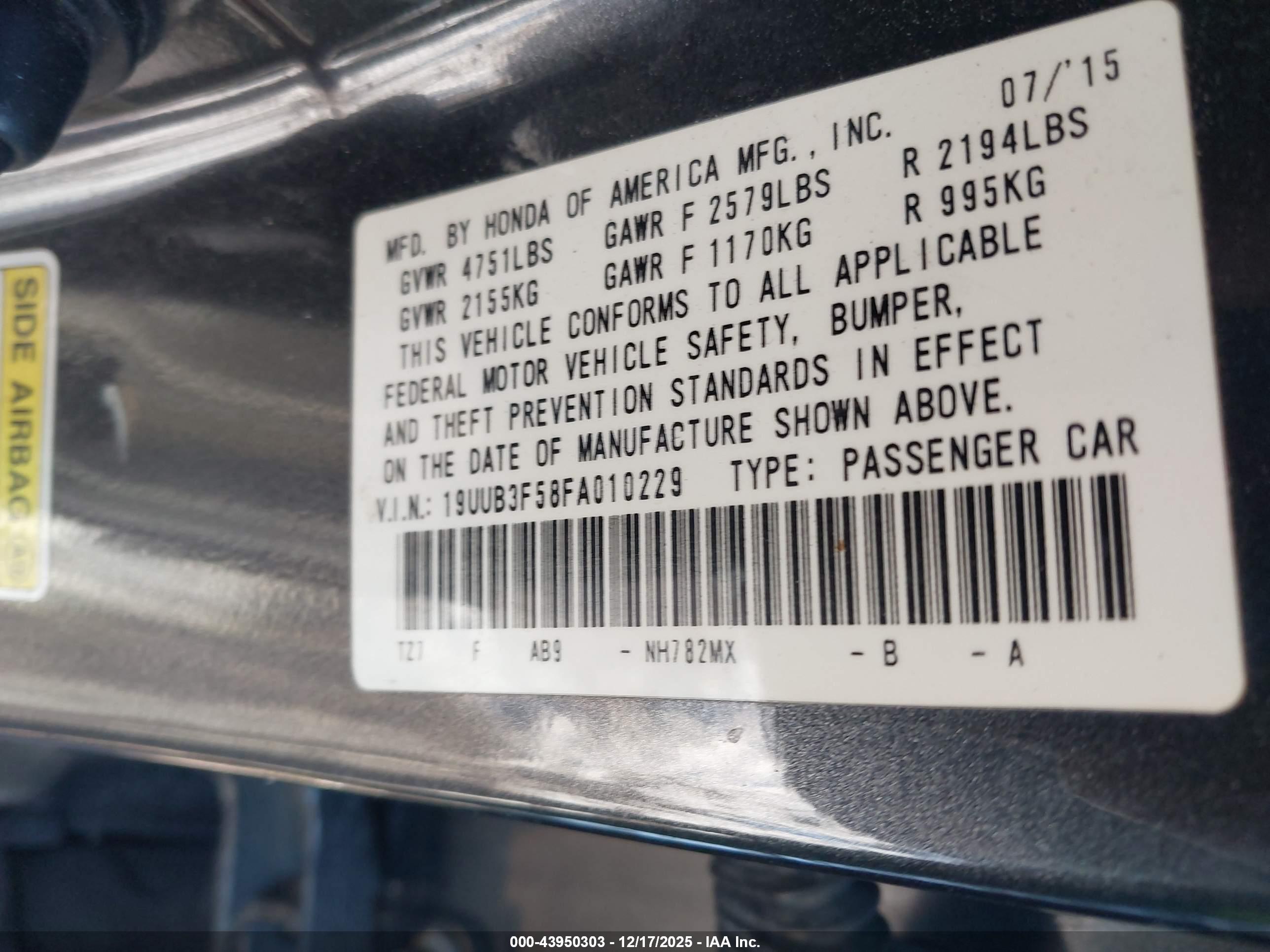 ACURA TLX image 9