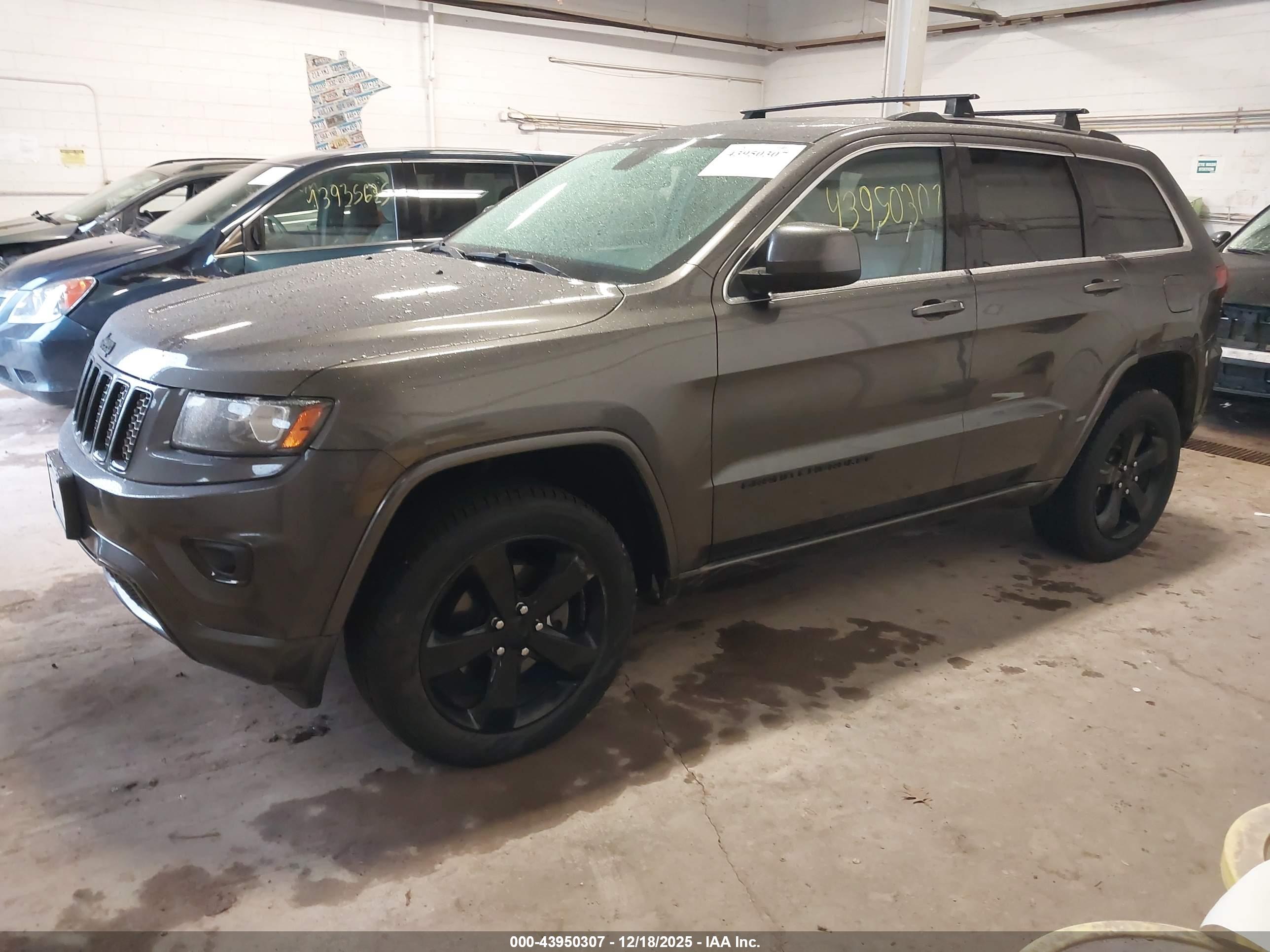 JEEP GRAND image 2