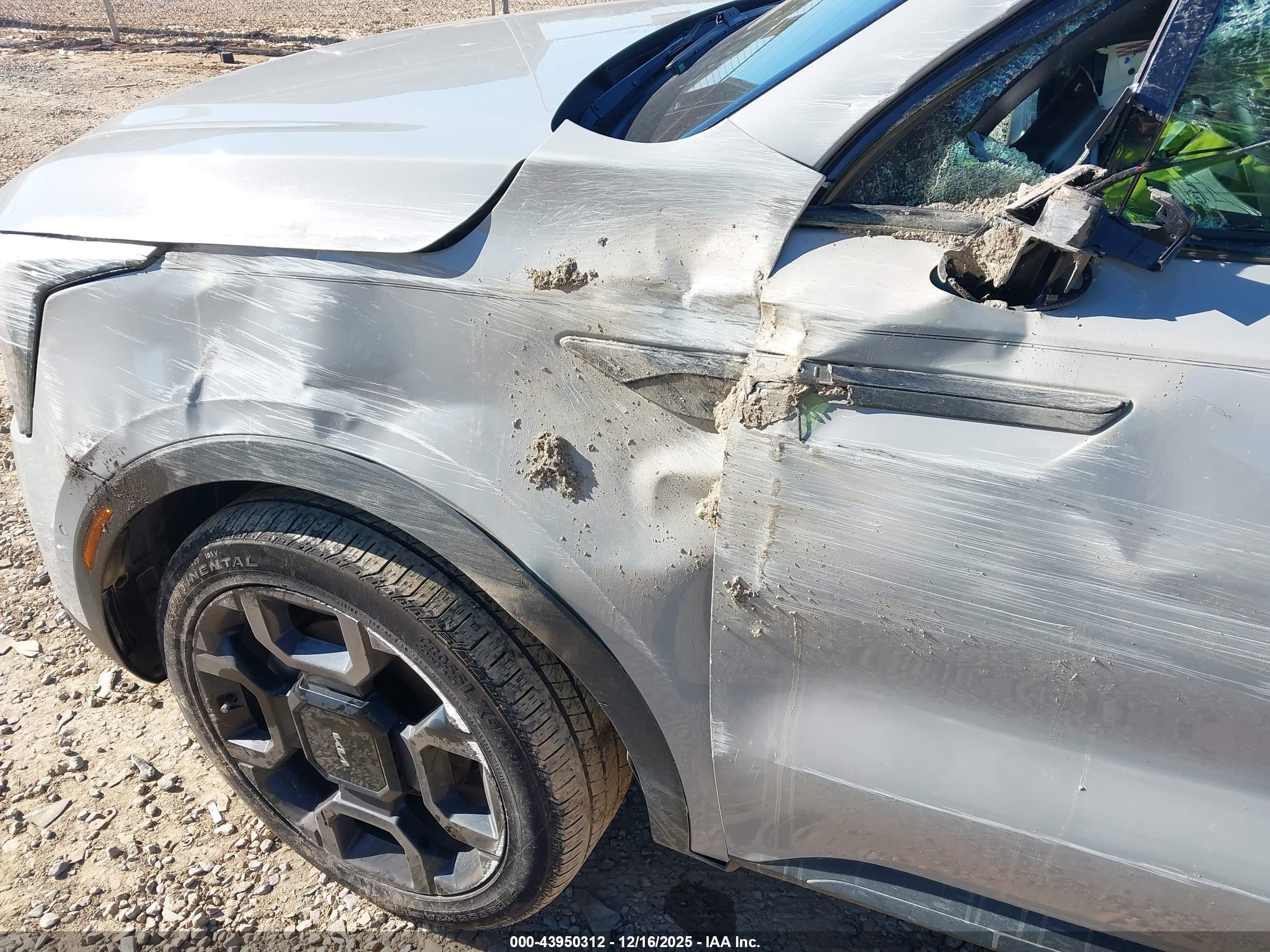 KIA SORENTO image 6