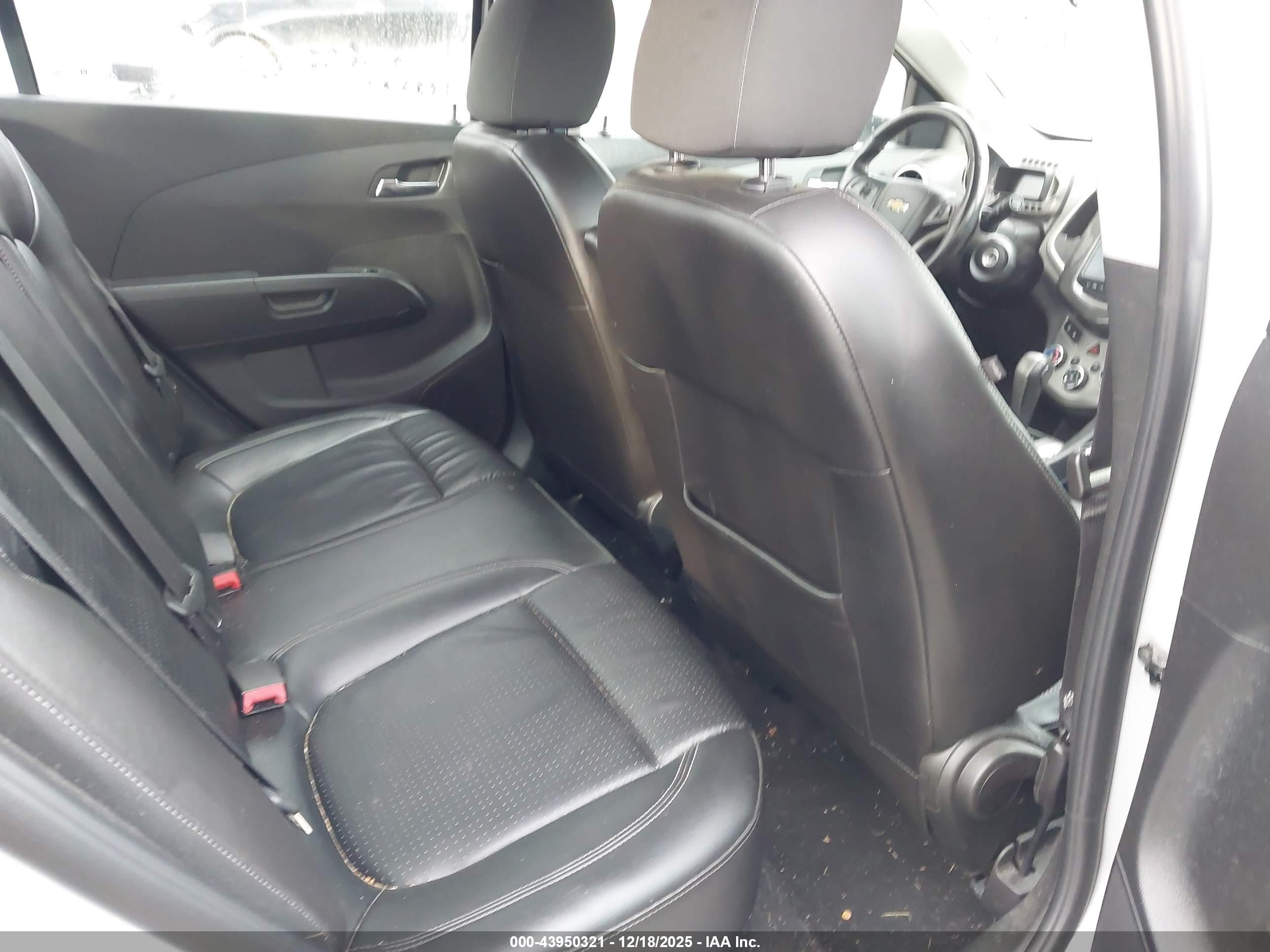 CHEVROLET SONIC image 8