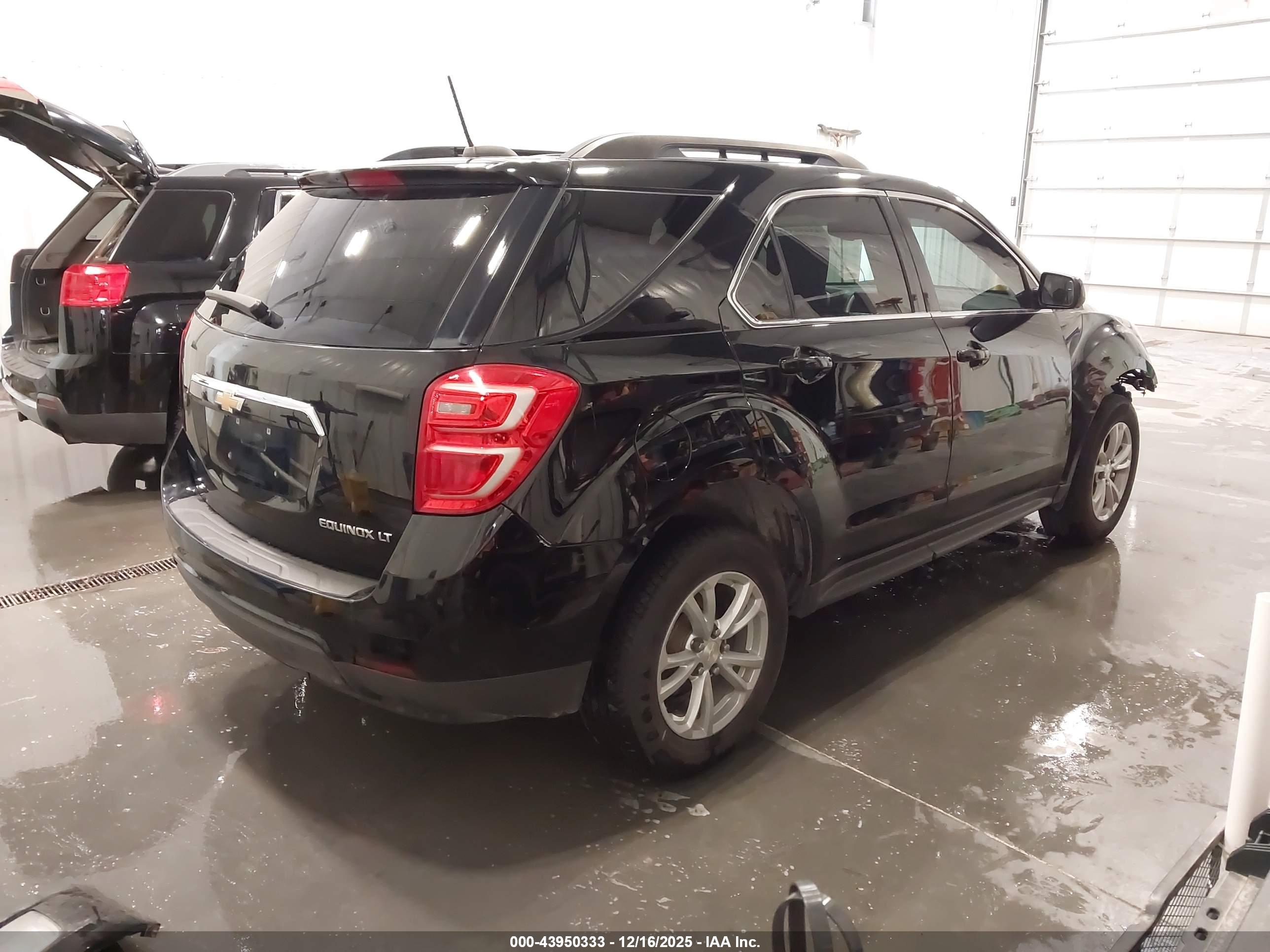 CHEVROLET EQUINOX image 4