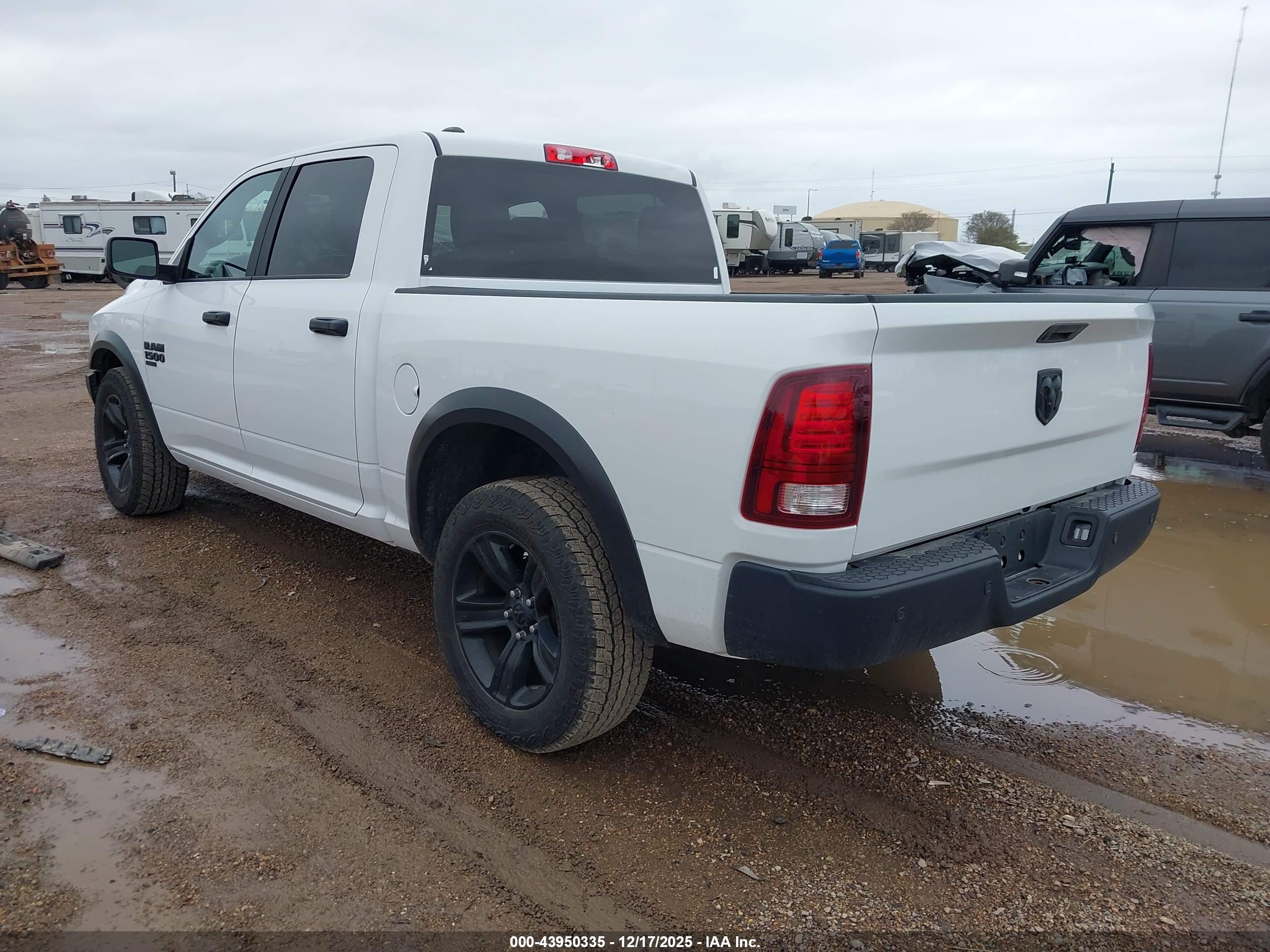 RAM 1500 image 3