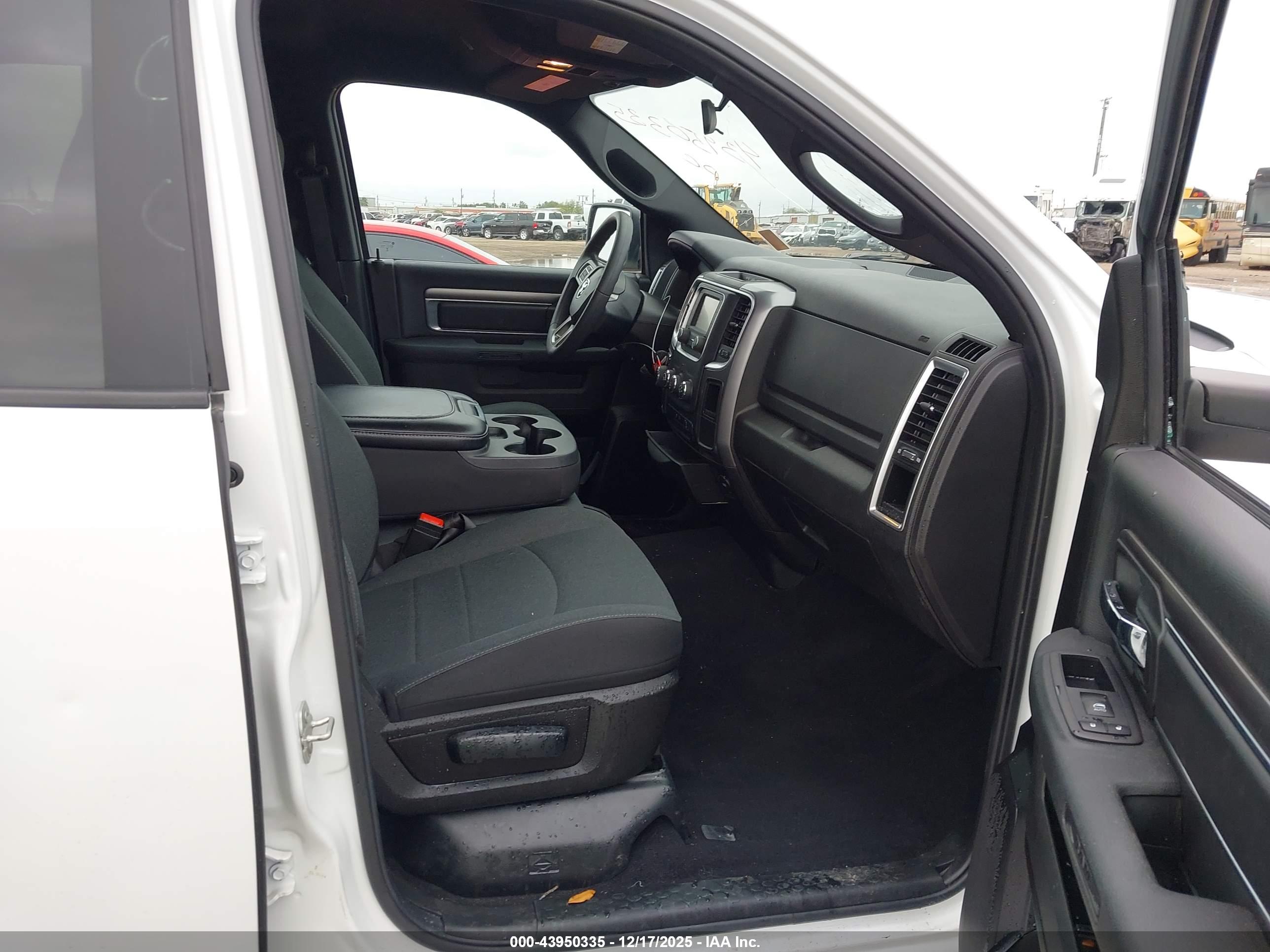 RAM 1500 image 5