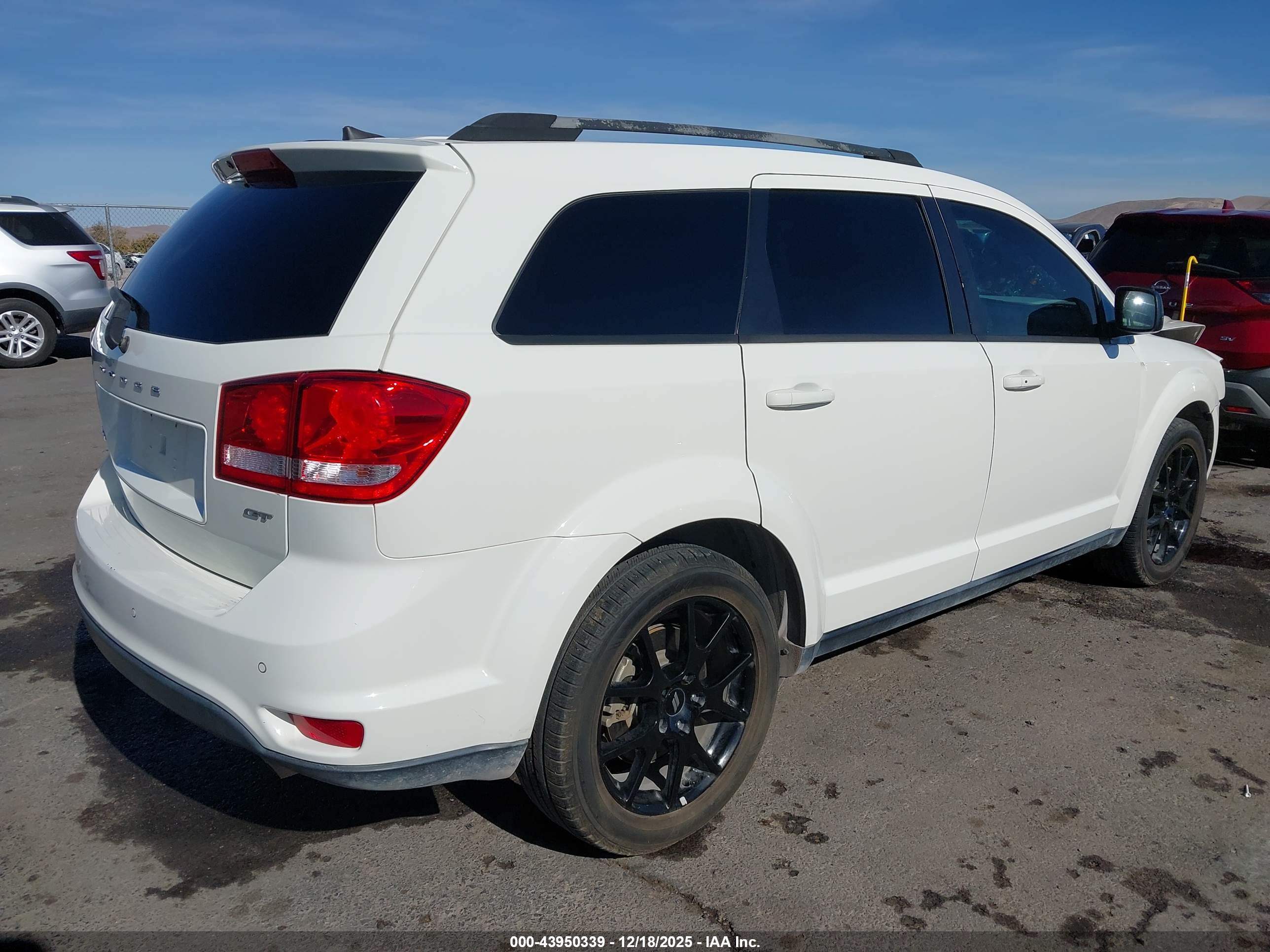 DODGE JOURNEY image 4
